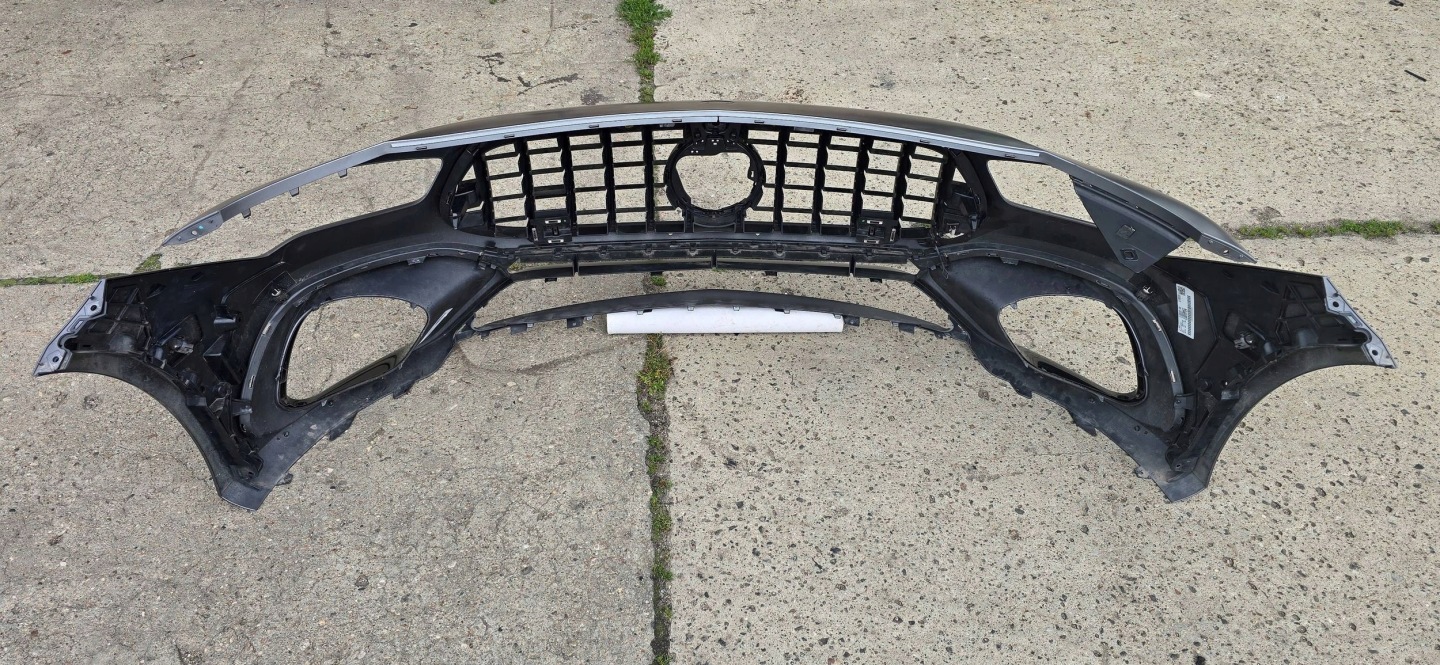 Mercedes-Benz CLA C118 X118 front front bumper
