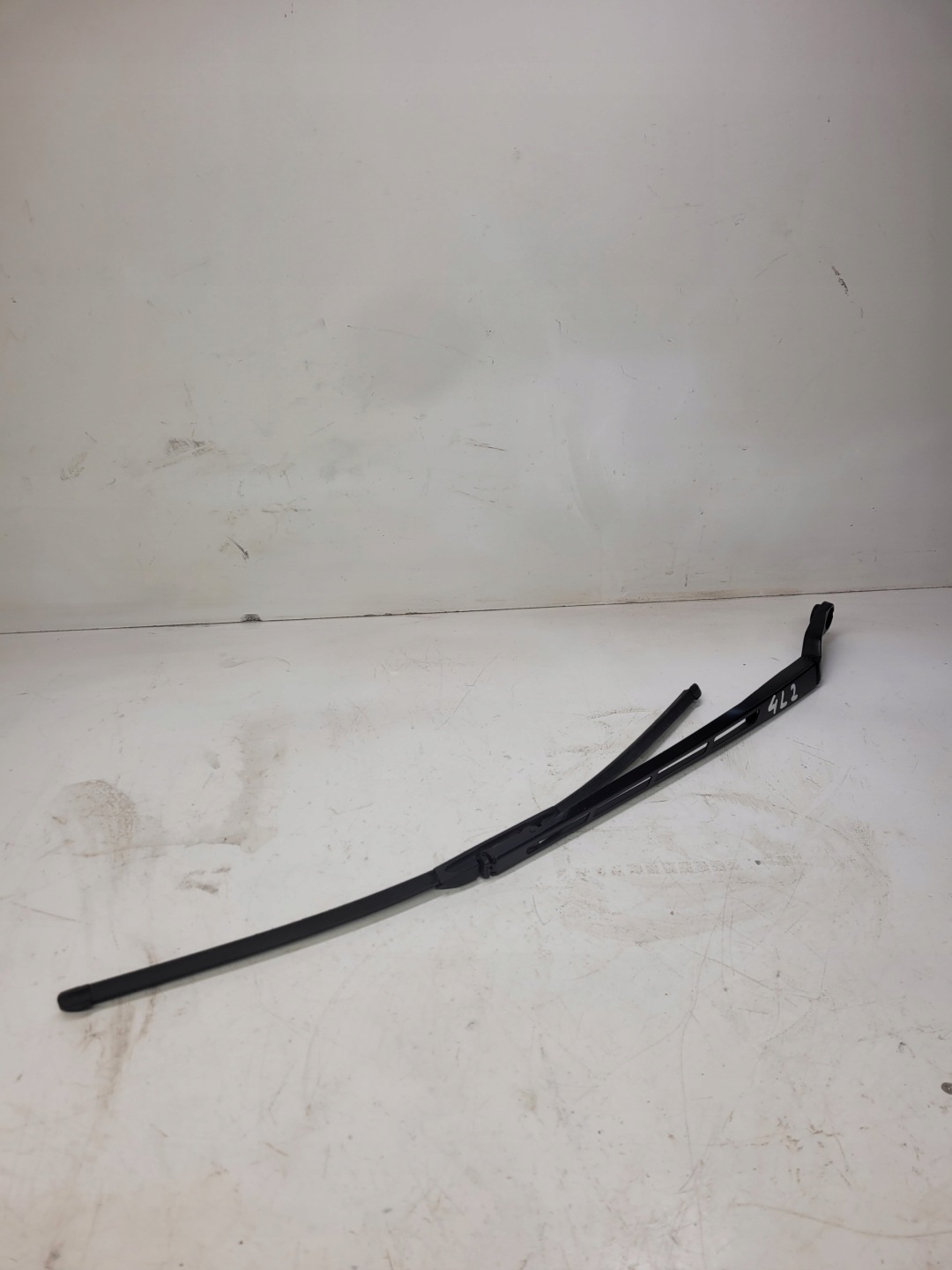 wiper arm right AUDI Q7 4L 4L2955408A UK