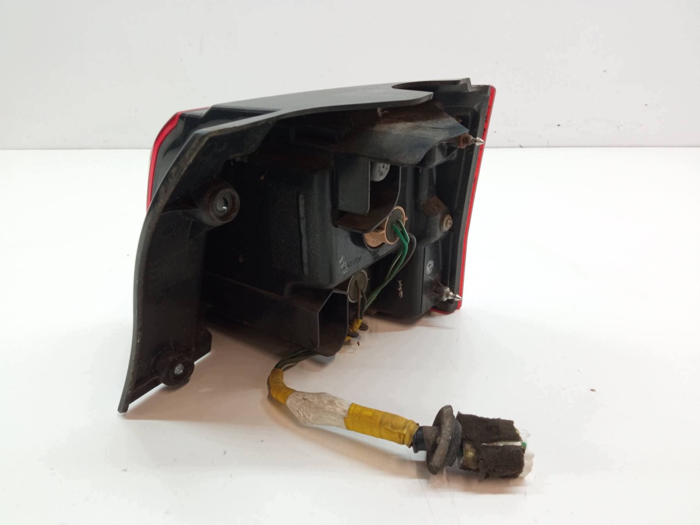 light rear part left EU Peugeot 4007 and (2007-2012)