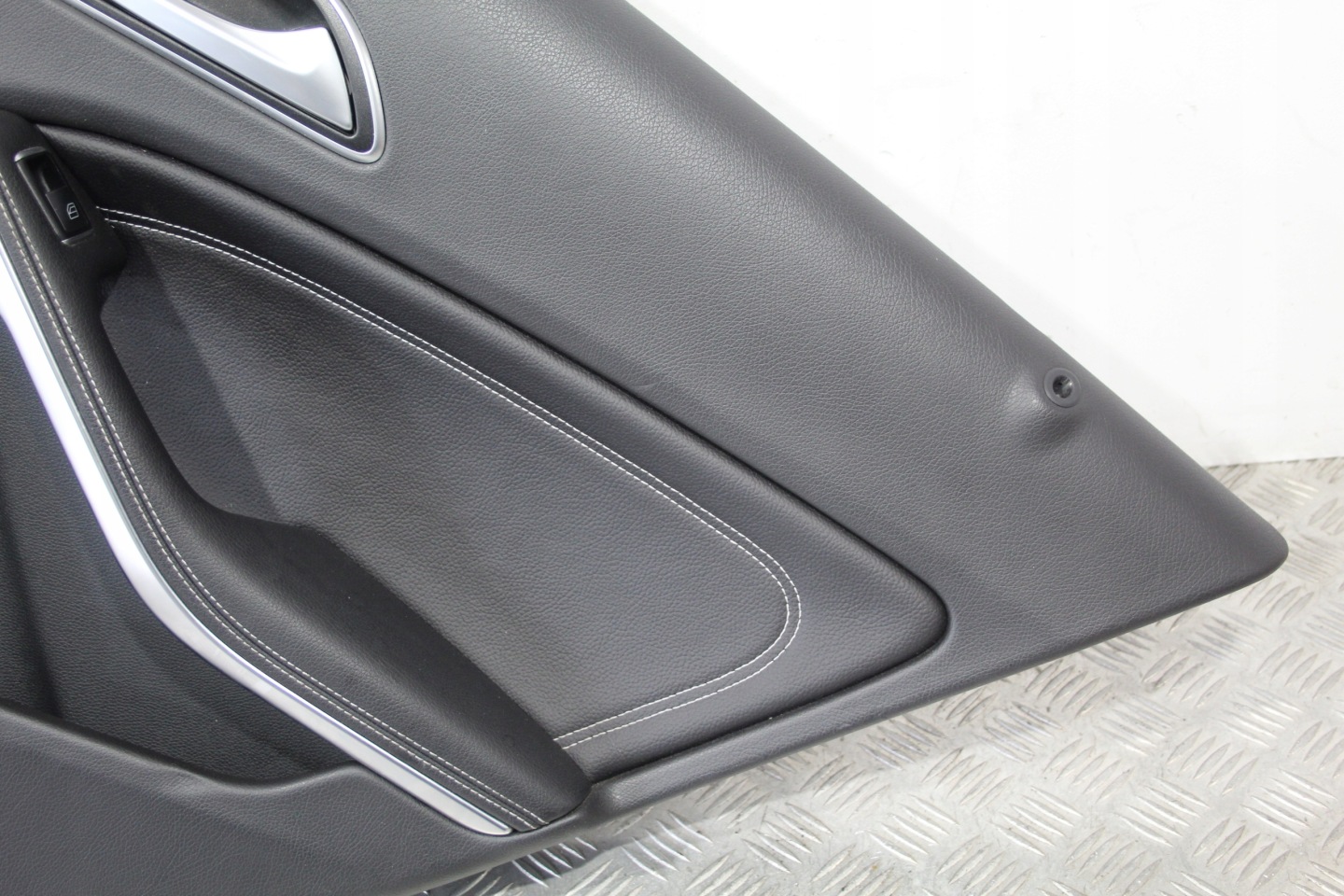 side door right rear part A-KLASA W176