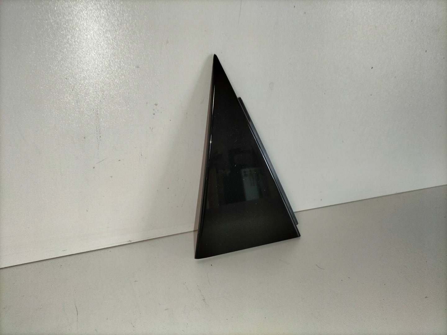 Trojkat cap door tylnych rear part left AUDI A6 C7 11