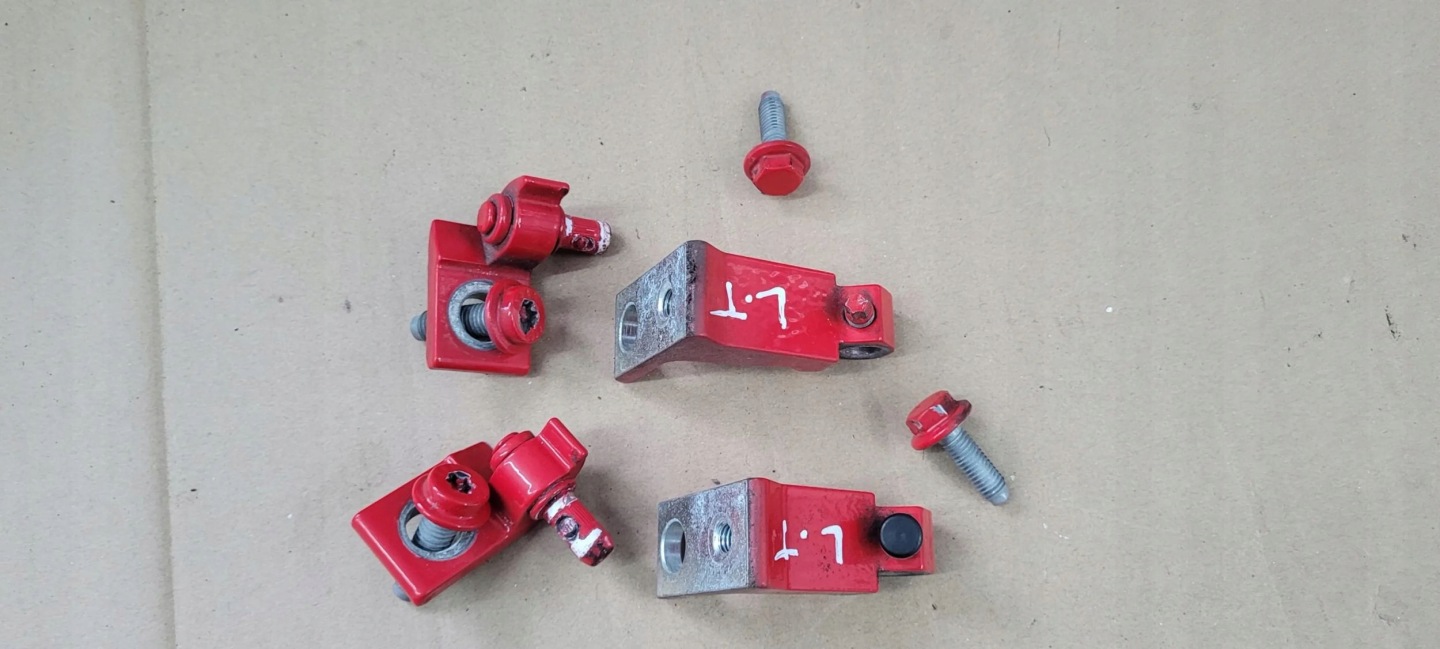 A3 8V S3 hinge hinges door left left rear part sedan LZ3M