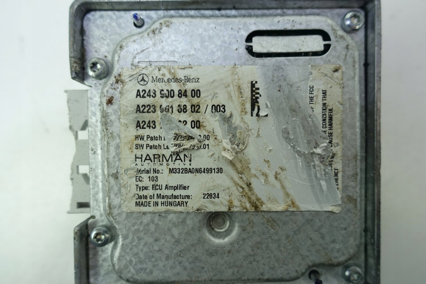 amplifier HARMAN MERCEDES W223 W447 A2439008400