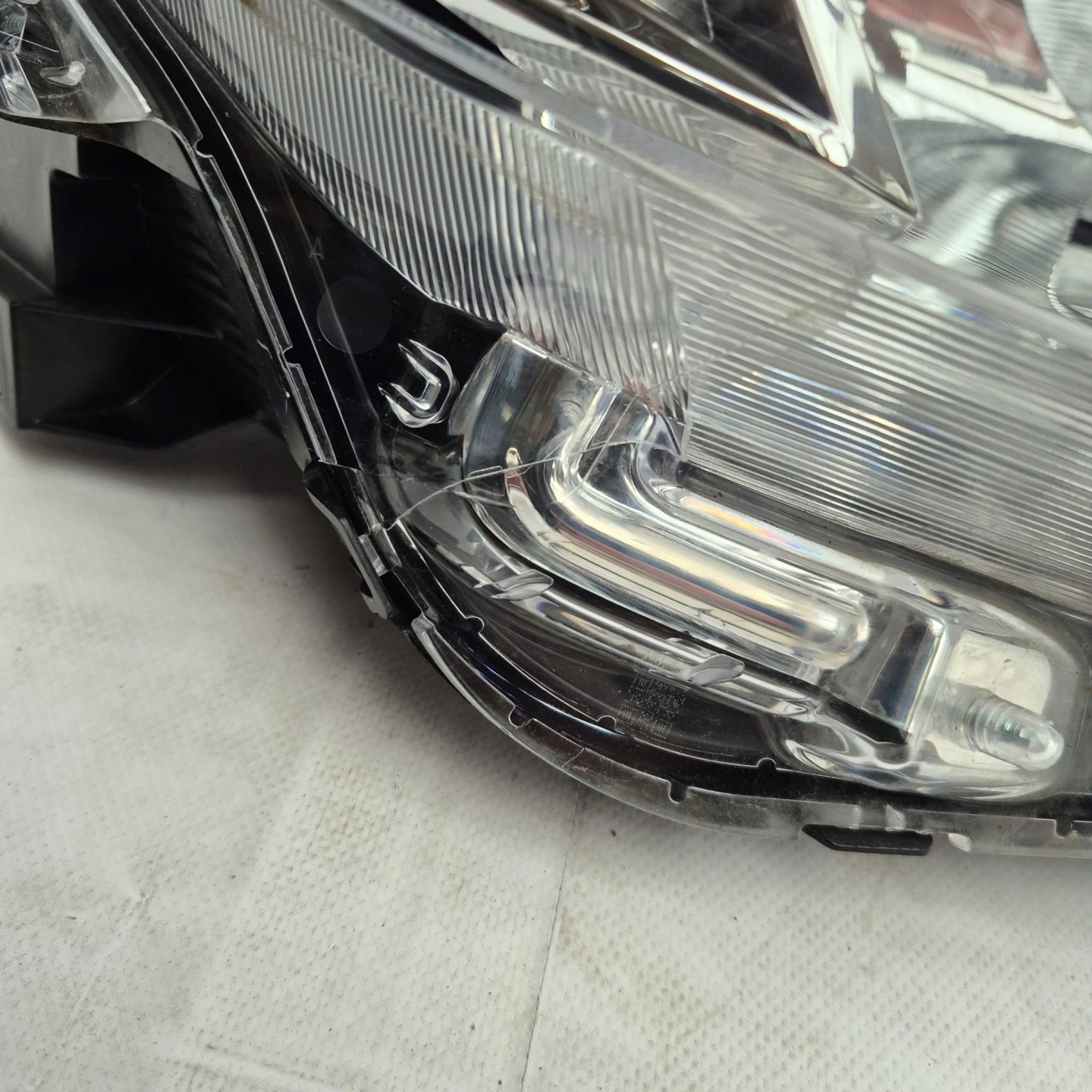 MITSUBISHI SPACE STAR II 2 LIFT 19-24 light front front right