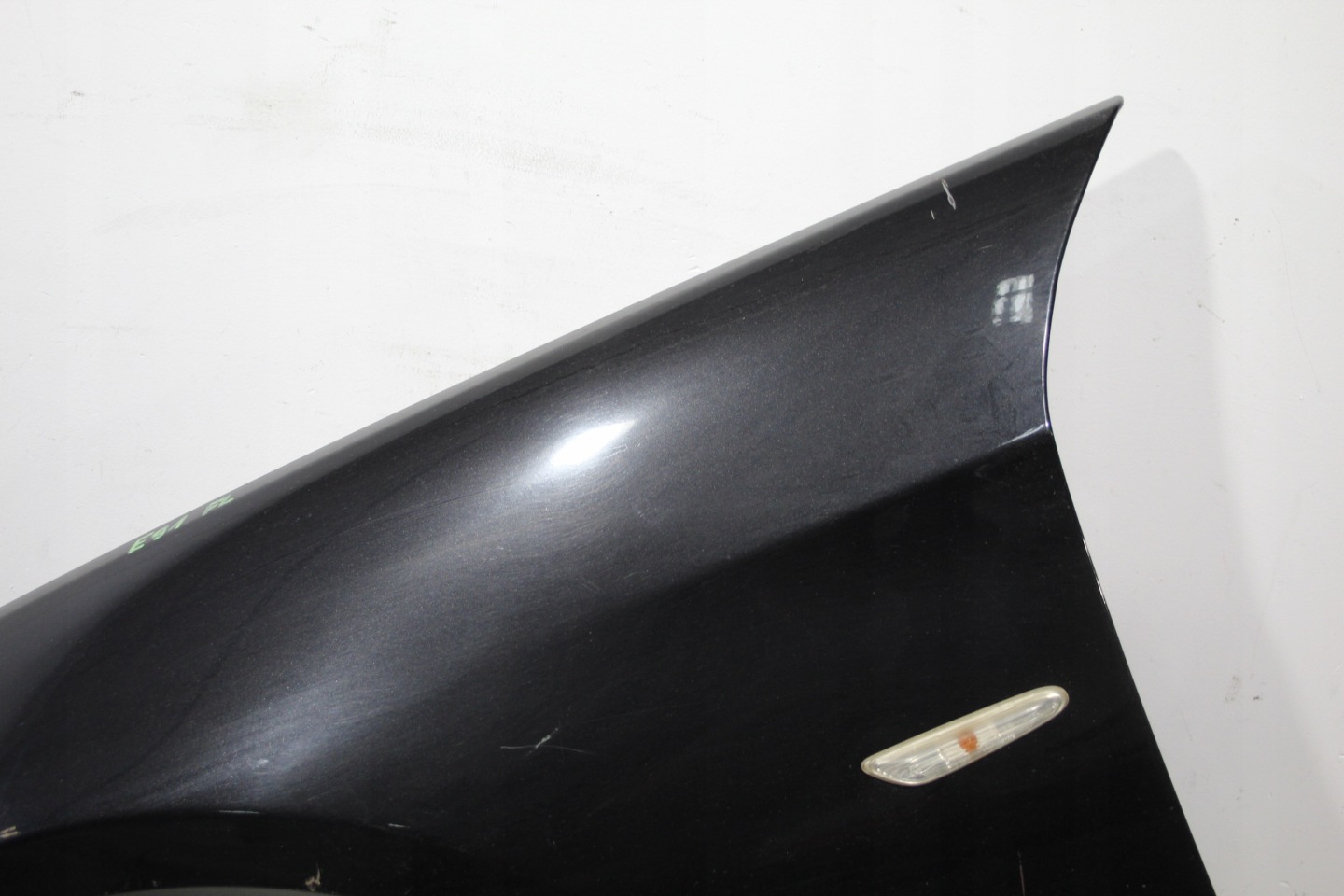 fender left front BMW 3 E90 E91 LIFT