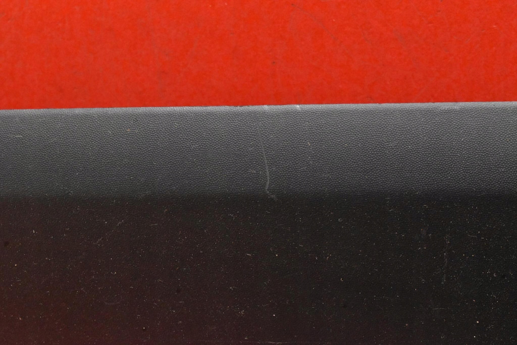 moulding side left black 768556674R RENAULT TRAFIC 3 III 14-21