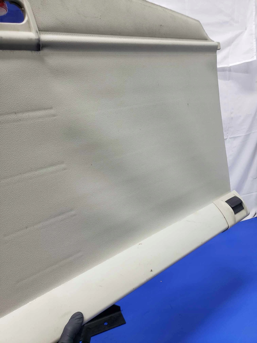 blinds boot SAAB 9-3 II 93 oe Kombi SC beige 04-11r. SPRAWNA