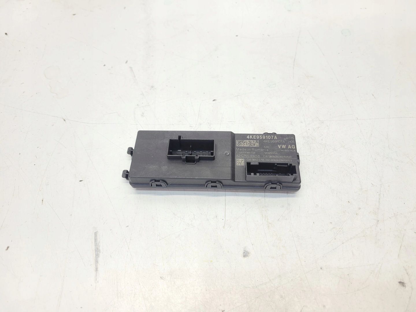module unité de commande électronique uce du capot coffre AUDI Q4 E-TRON 4KE959107A