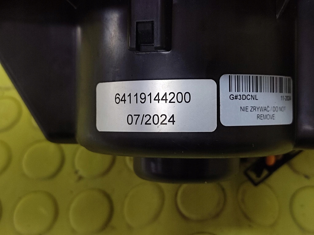 BMW 1 E87 heating air 64119144200