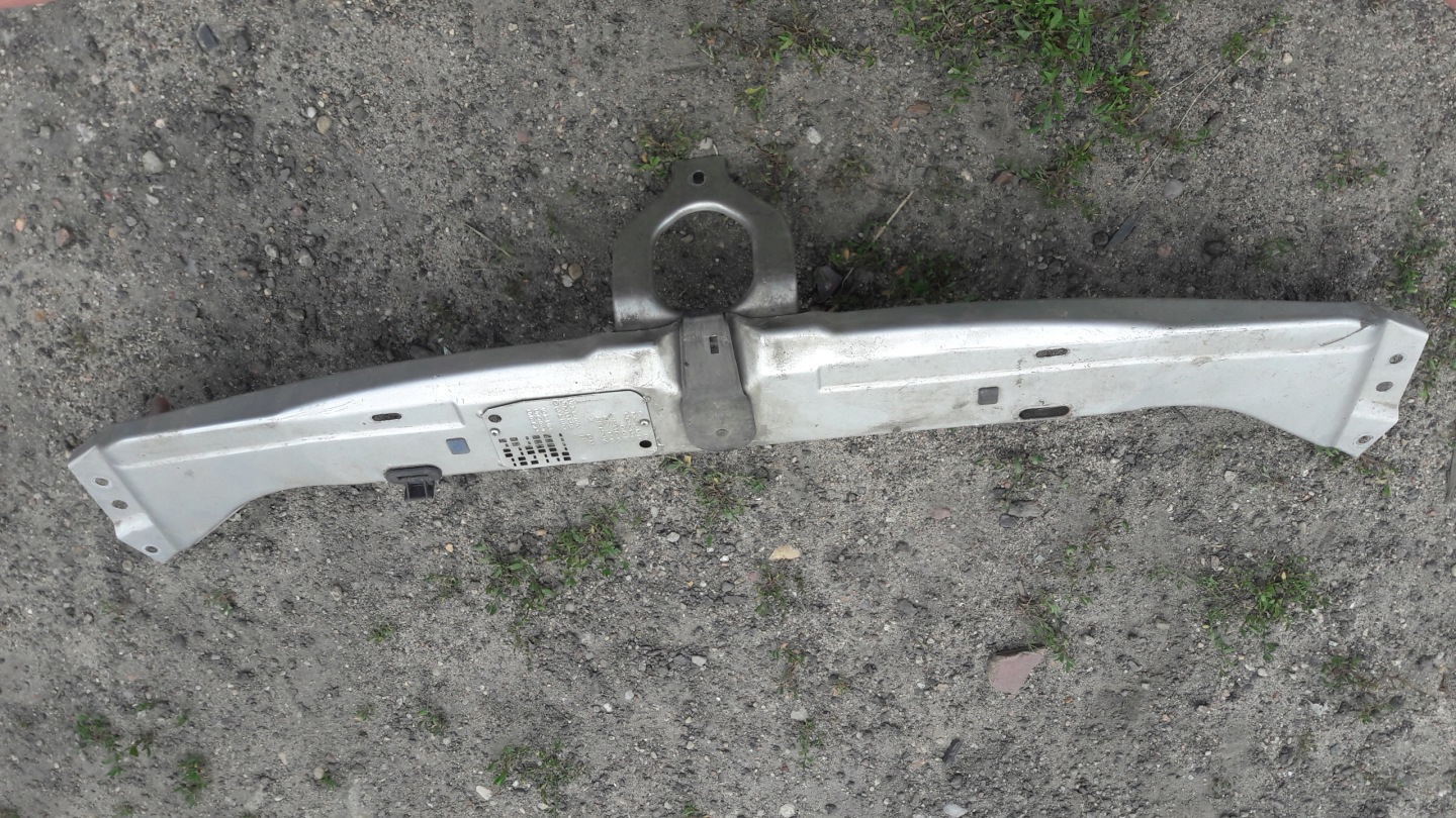 MERCEDES W210 support panel for radiators pillar upper