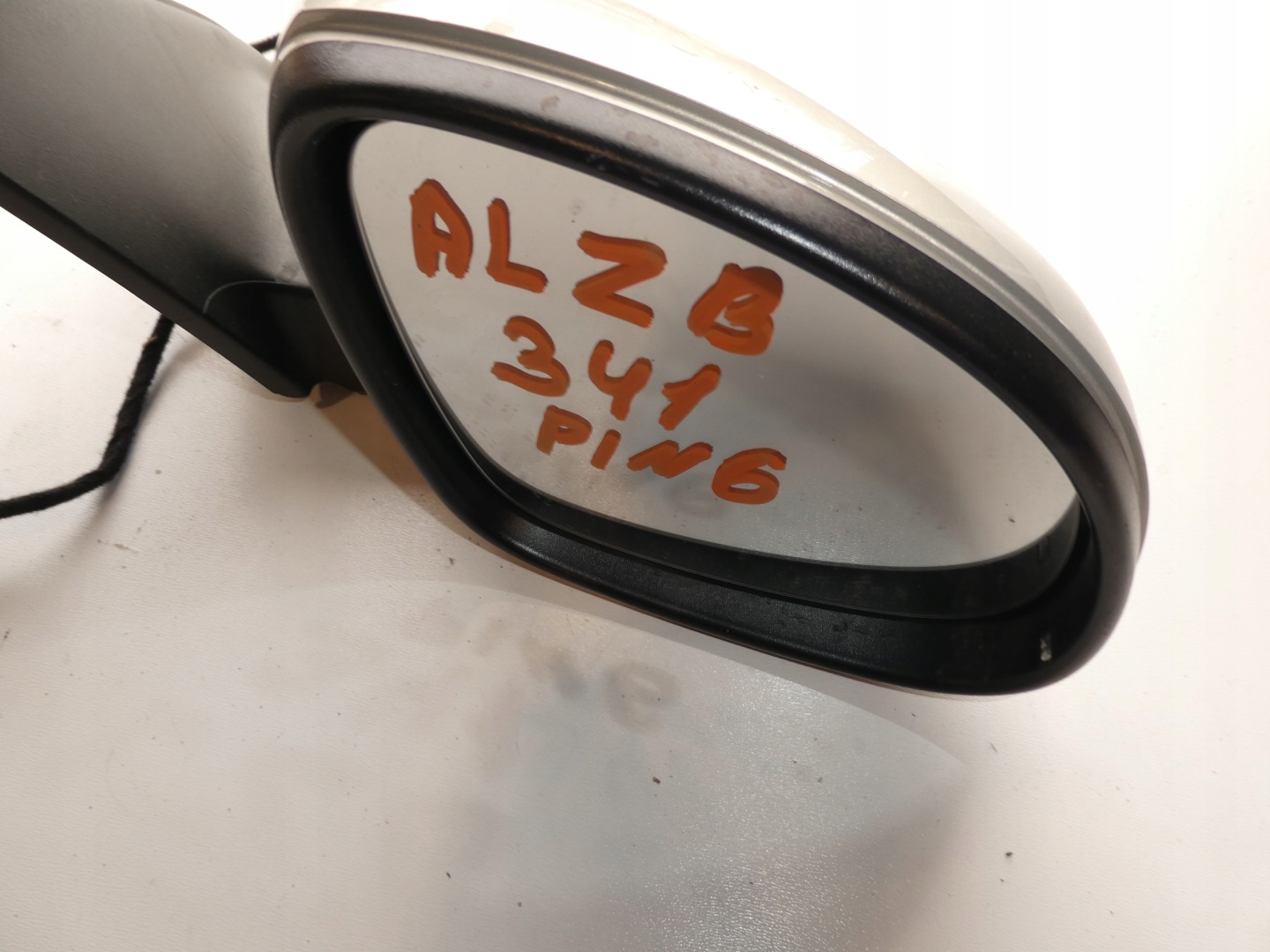 VW TIGUAN mirror right 5N0857934 6PIN