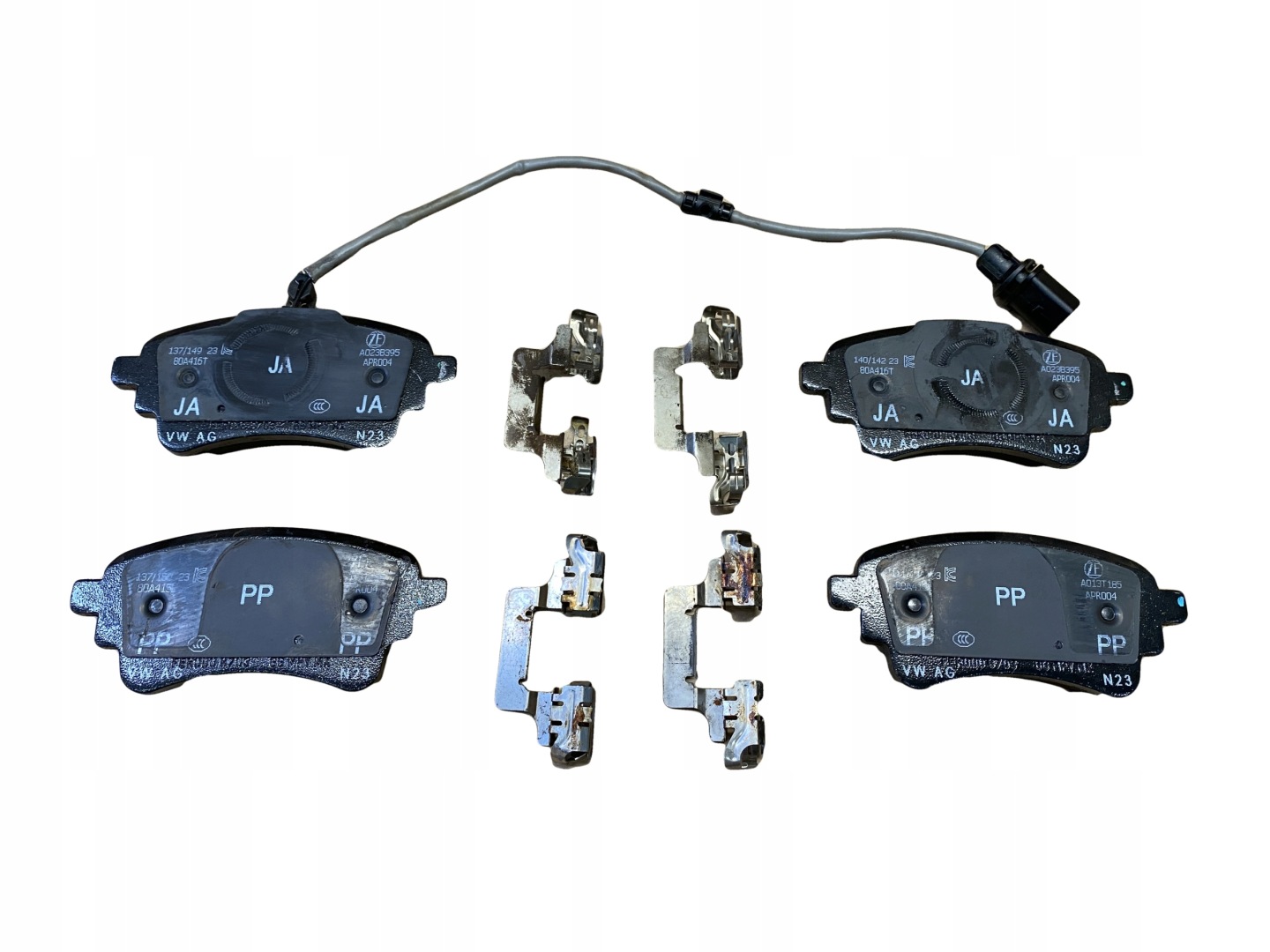 AUDI Q5 80A 2.0TDI discs brake rear part 80A615601C