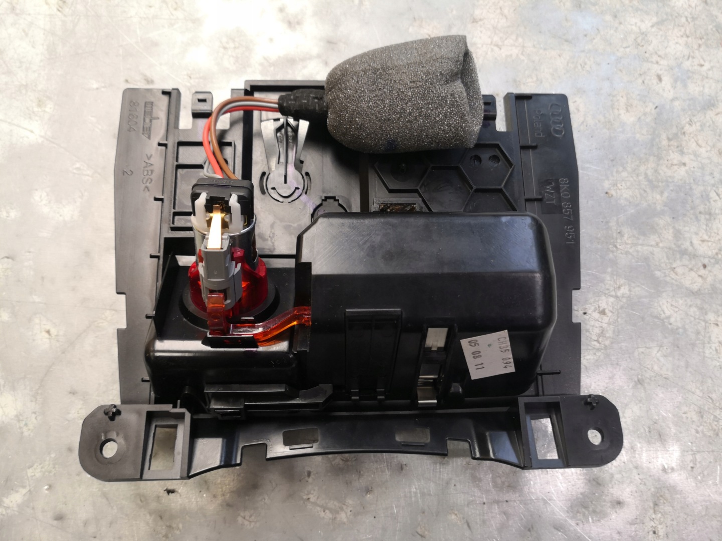 Aschenbecher AUDI A4 B8 8K0857951