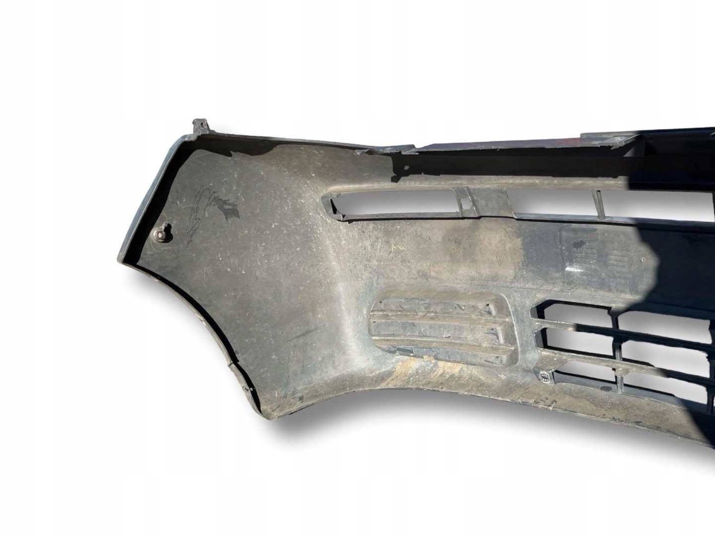 bumper front Opel Vivaro A 2006 8200011389