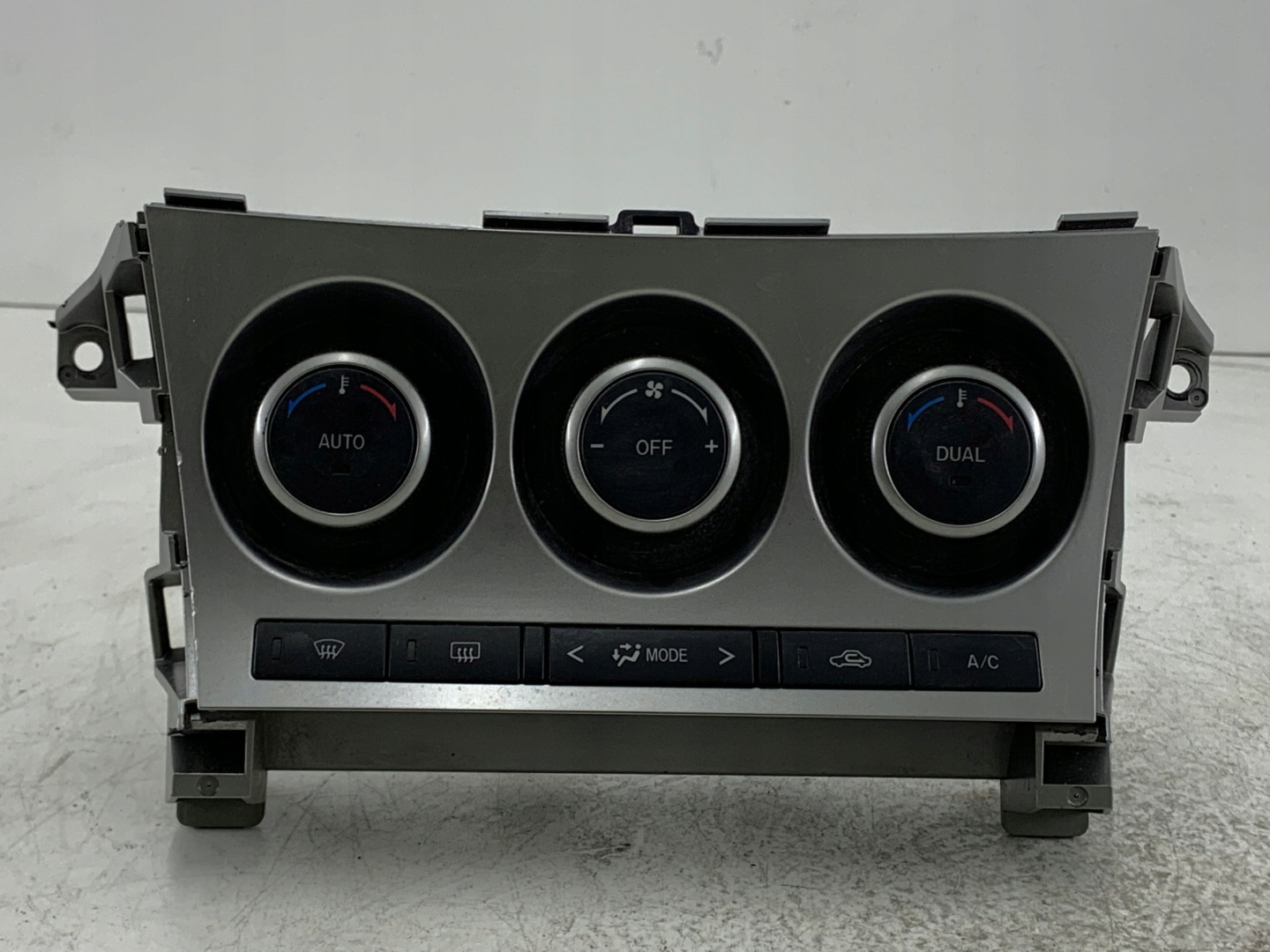 MAZDA 3 II BL Unite commande clima BBP361190K