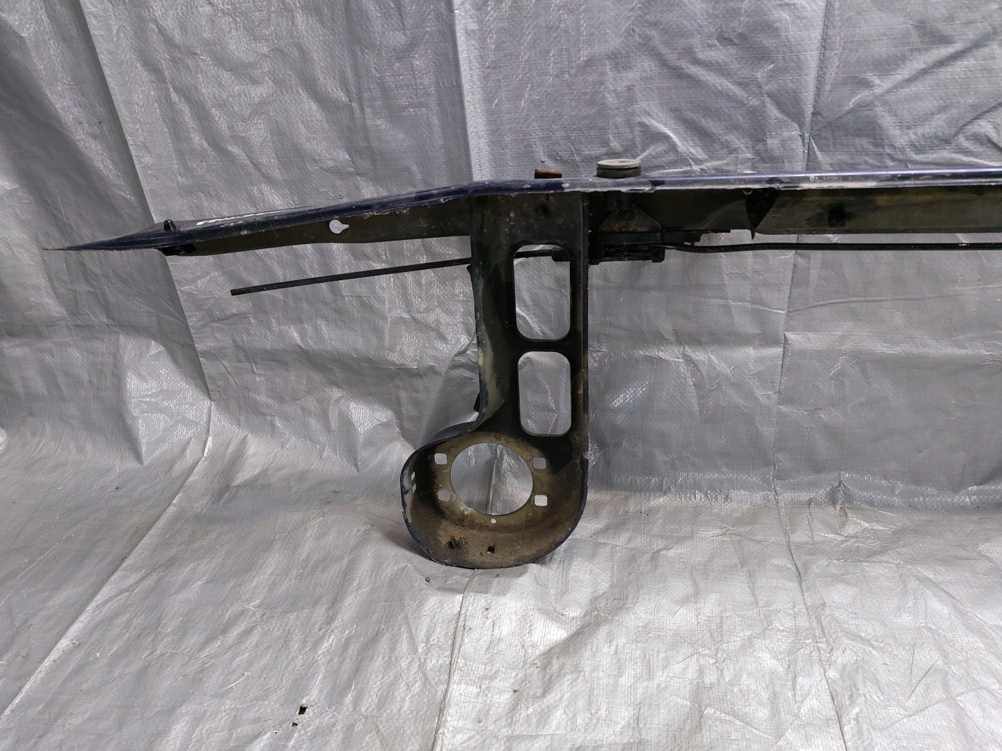 hütöfal erösített BMW E36