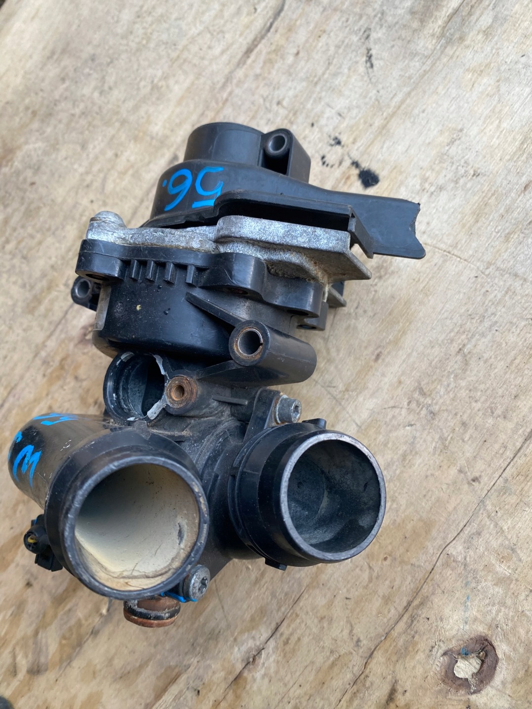 pumpa cirkulacije vode AUDI VOLKSWAGEN 1.8 06H121026N