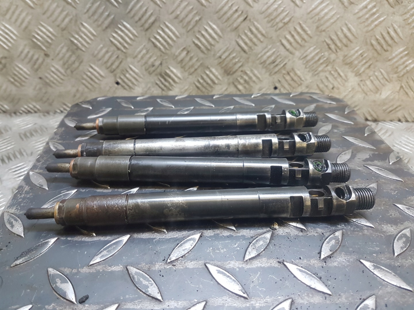 Einspritzdüse Einspritzdüse KOMPLET CITROEN C5 III