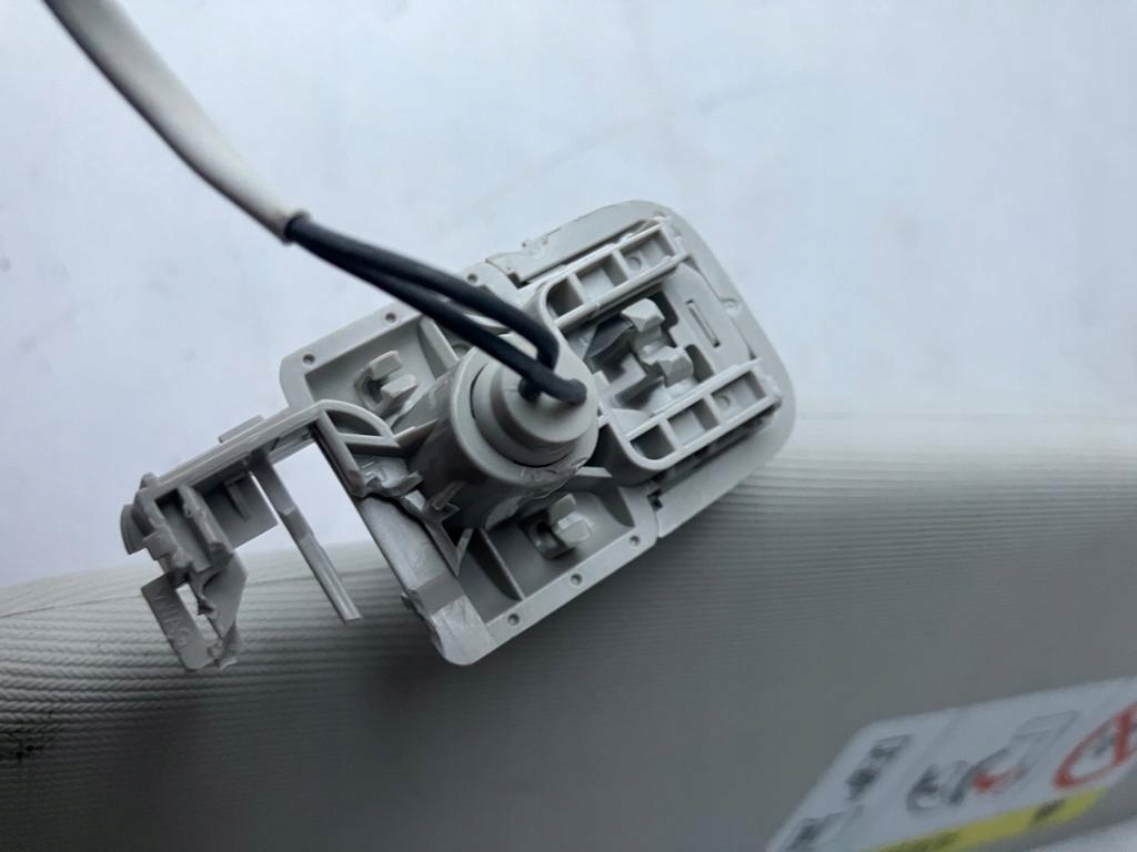 cover PRZECIWSLONECZNA VW POLO VI 2G right