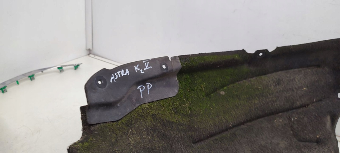 mudguard front front right Opel Astra K LIFT kombi