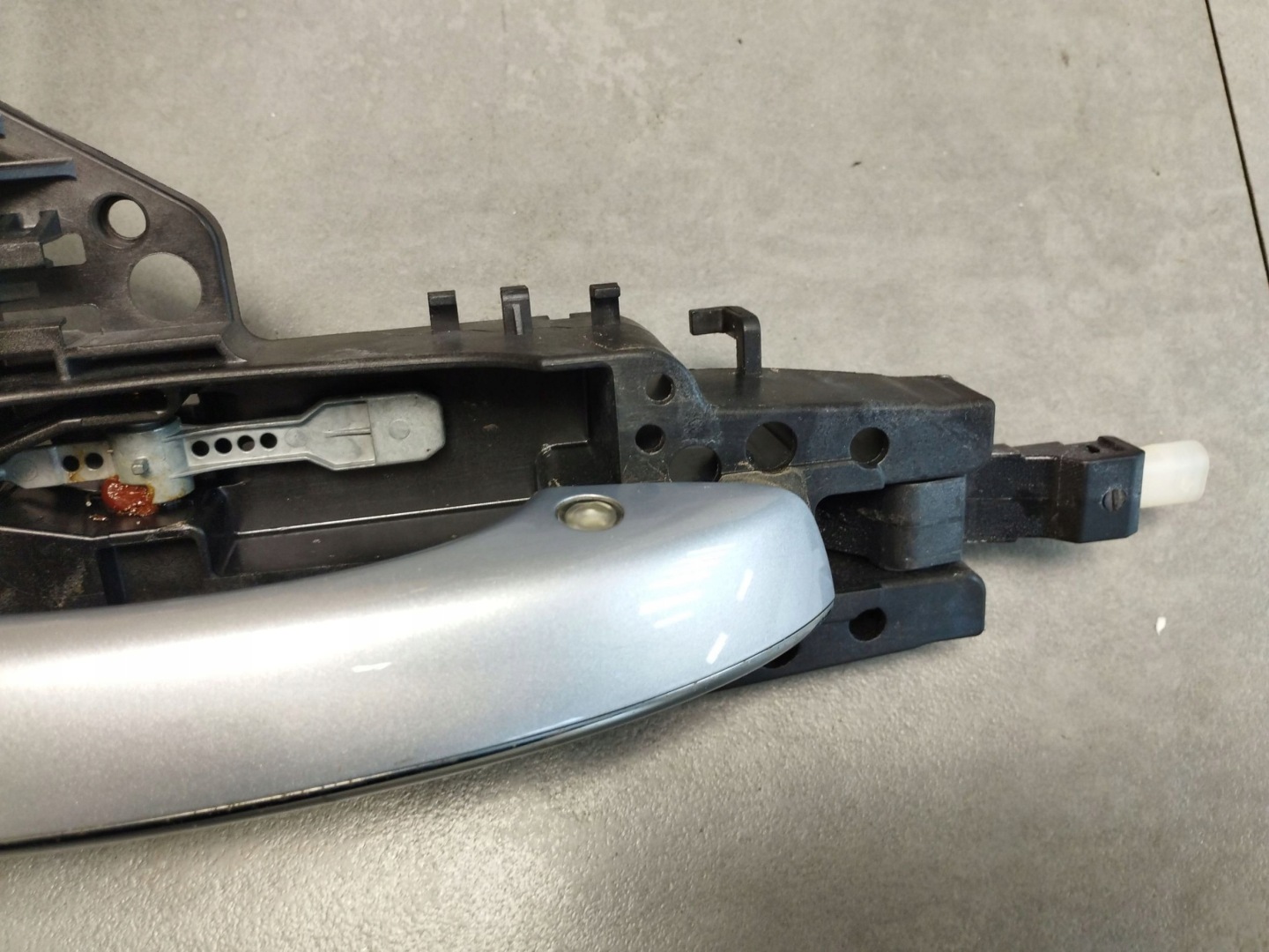 Audi A8 D4 4H handle left front LZ7G KESSY 4H1837885
