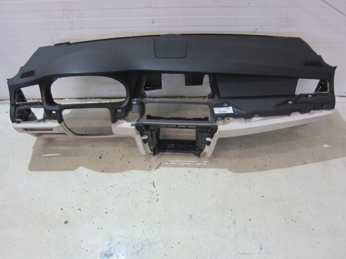 BMW 5 F07 GT dashboard instrument panel airbag console adjusters USA 9199052