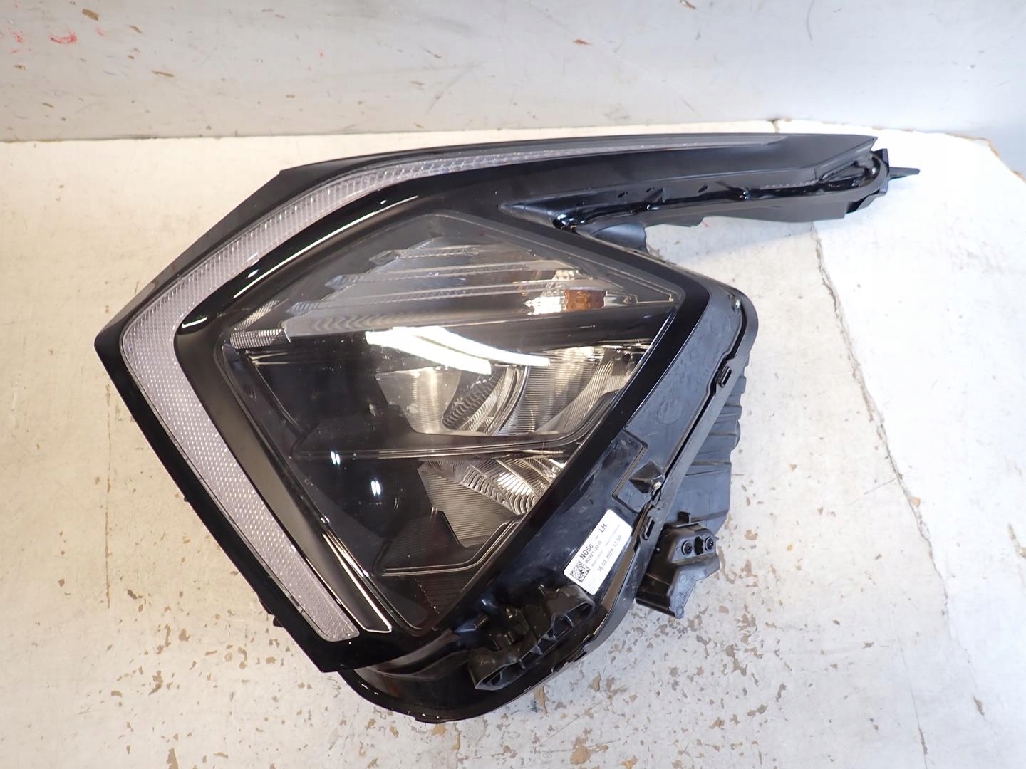 light front front left KIA SPORTAGE V 2022- FULL LED 92101-R2000