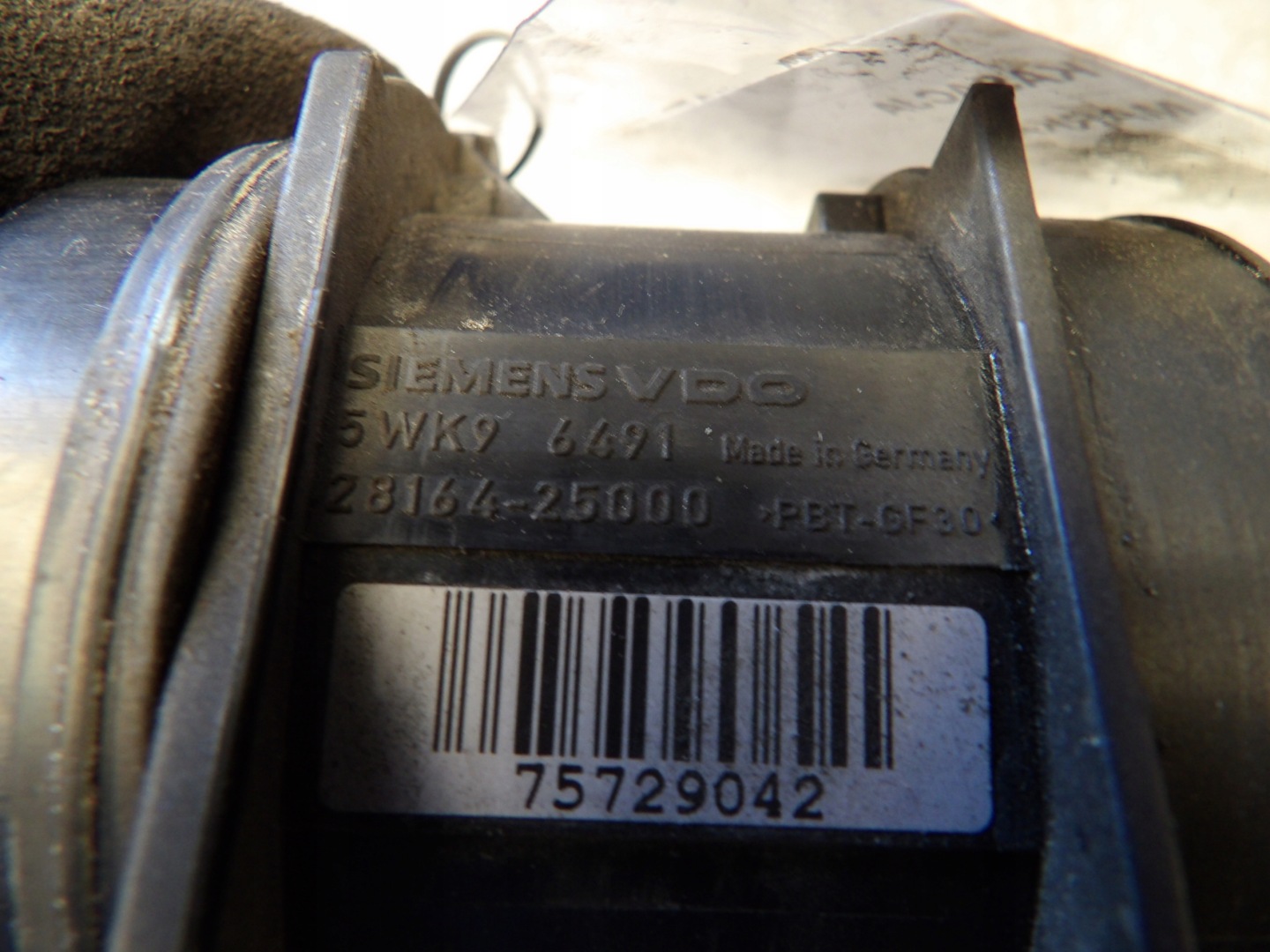Hyundai Sonata V flow meter 28164-25000 5WK96491