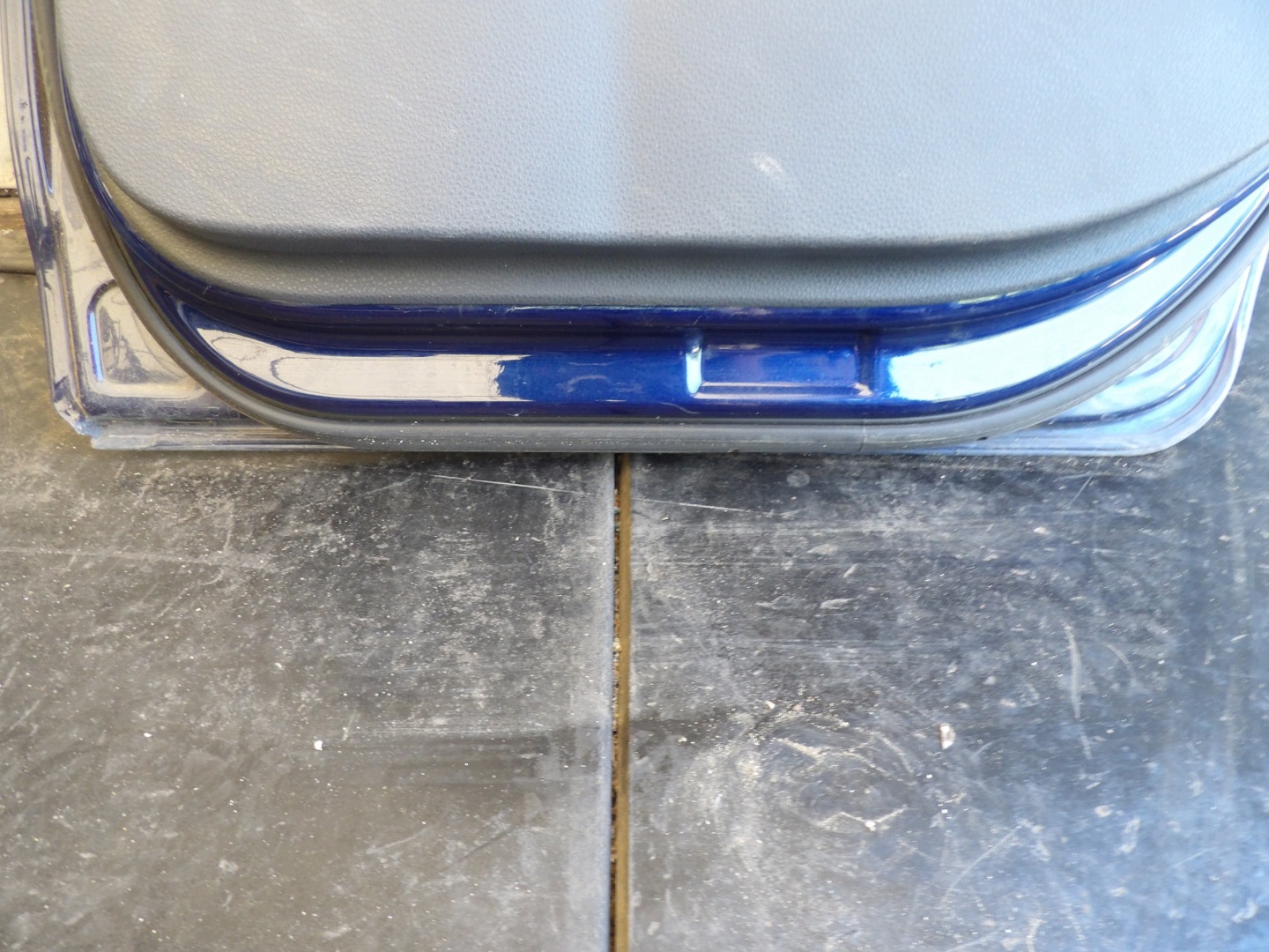 VW Polo 9N door rear. right LD5Q