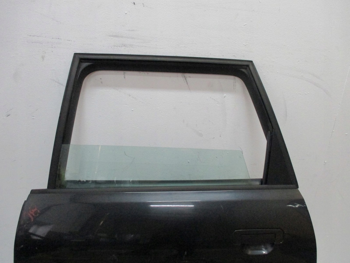 TÜR LINKS HINTEN AUDI A4 8D9