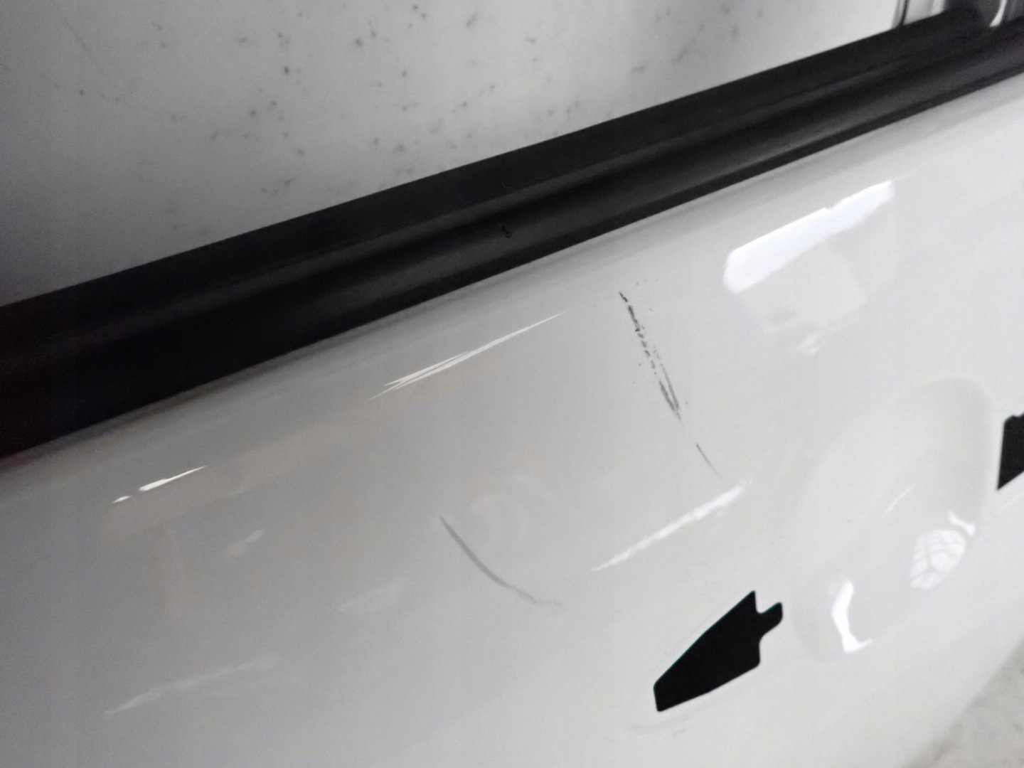 TOYOTA YARIS IV dveře levé předek přední