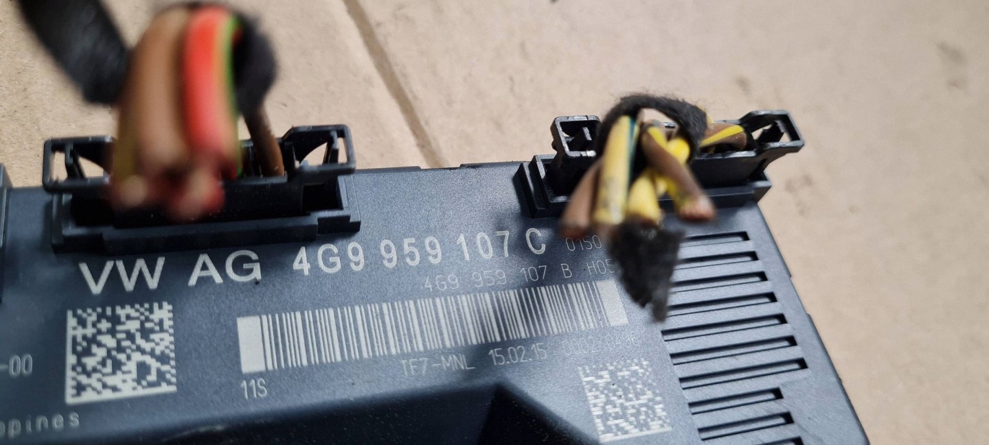 A6 C7 4G LIFT module control unit bonnet boot KOMBI 4G9959107C