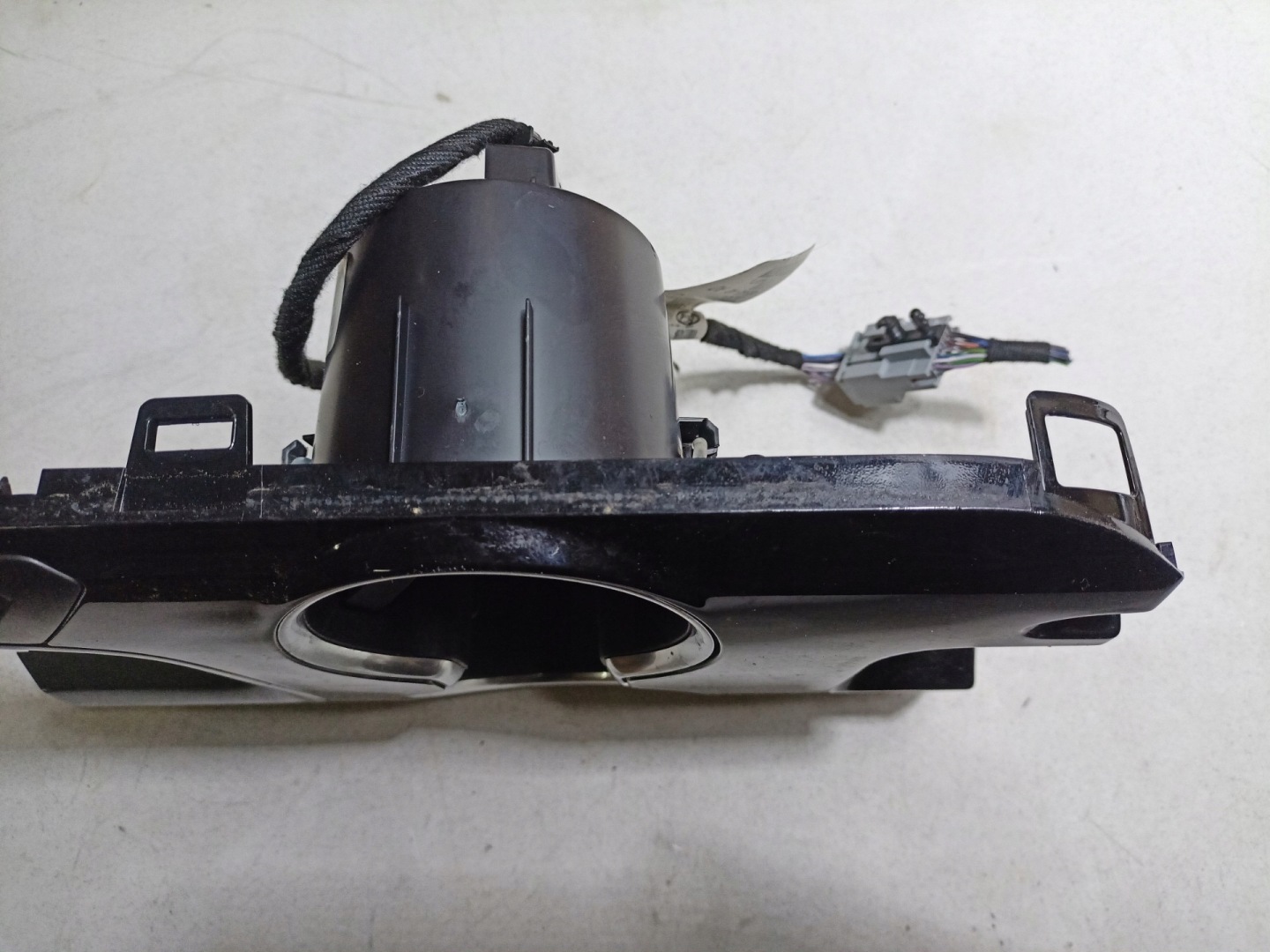 switch (button) electric brake Ford Fusion USA 2 2016