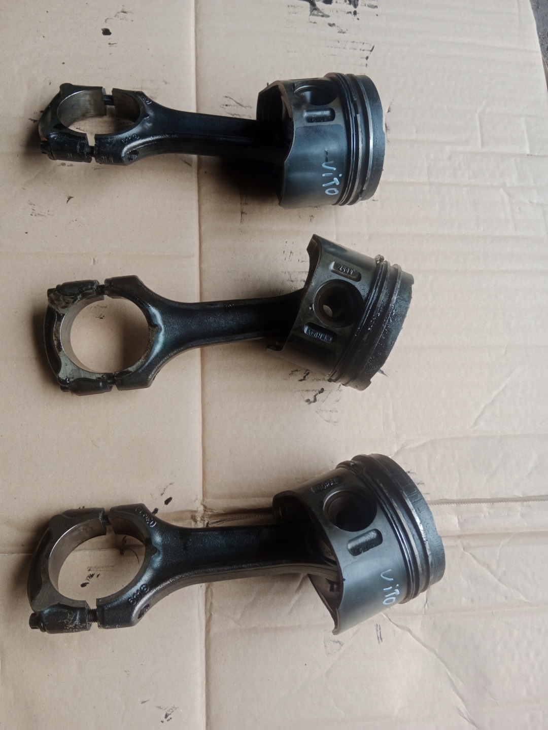 piston connecting rod MERCEDES VITO SPRINTER W638 W210 W203 2.2 CDI