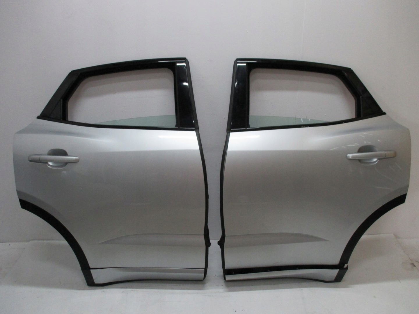 door right left rear. Jaguar E PACE EPACE 19R