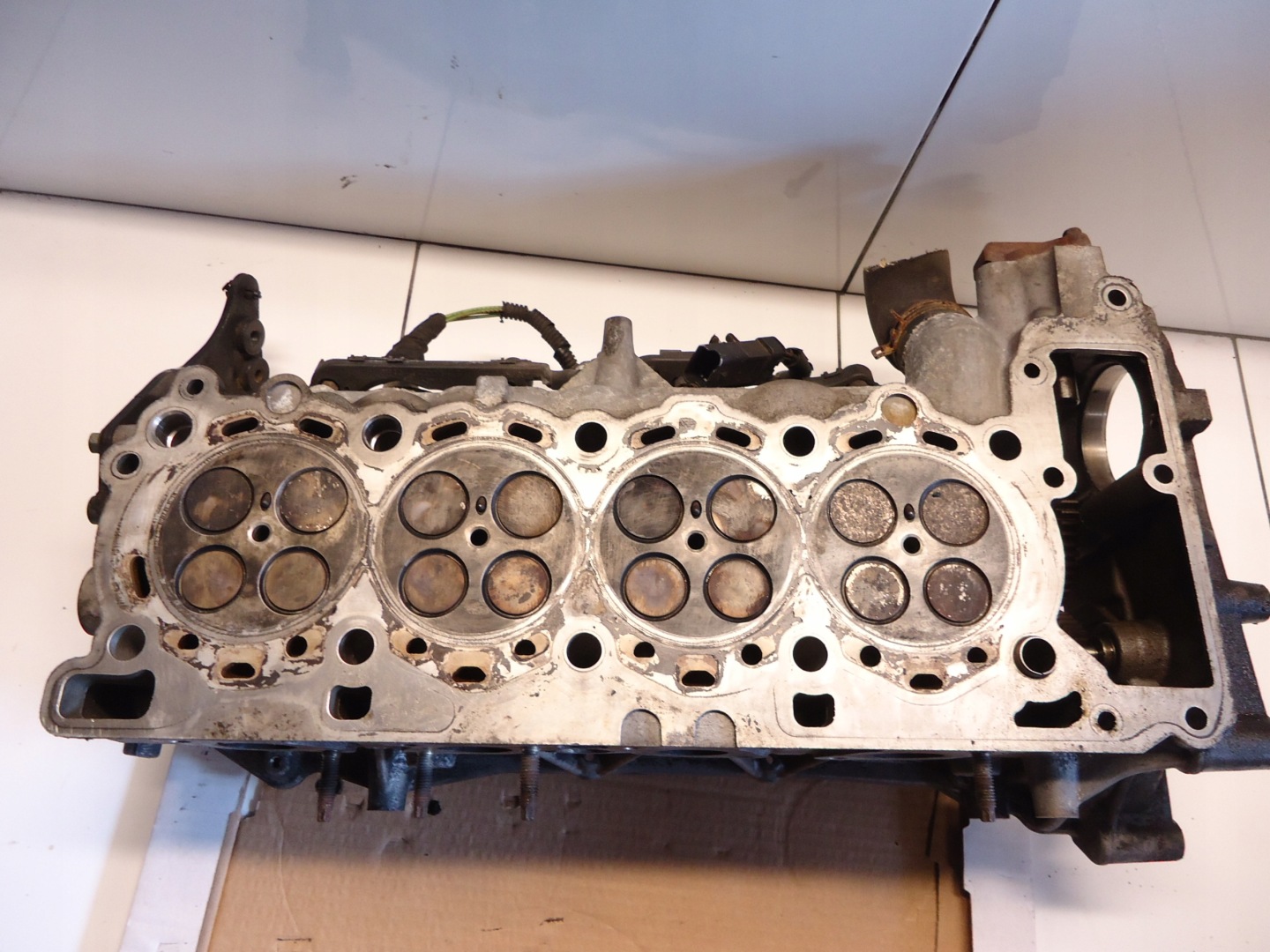 RANGE ROVER SPORT 3.6D V8 head. left 6H4Q-6C064-CB