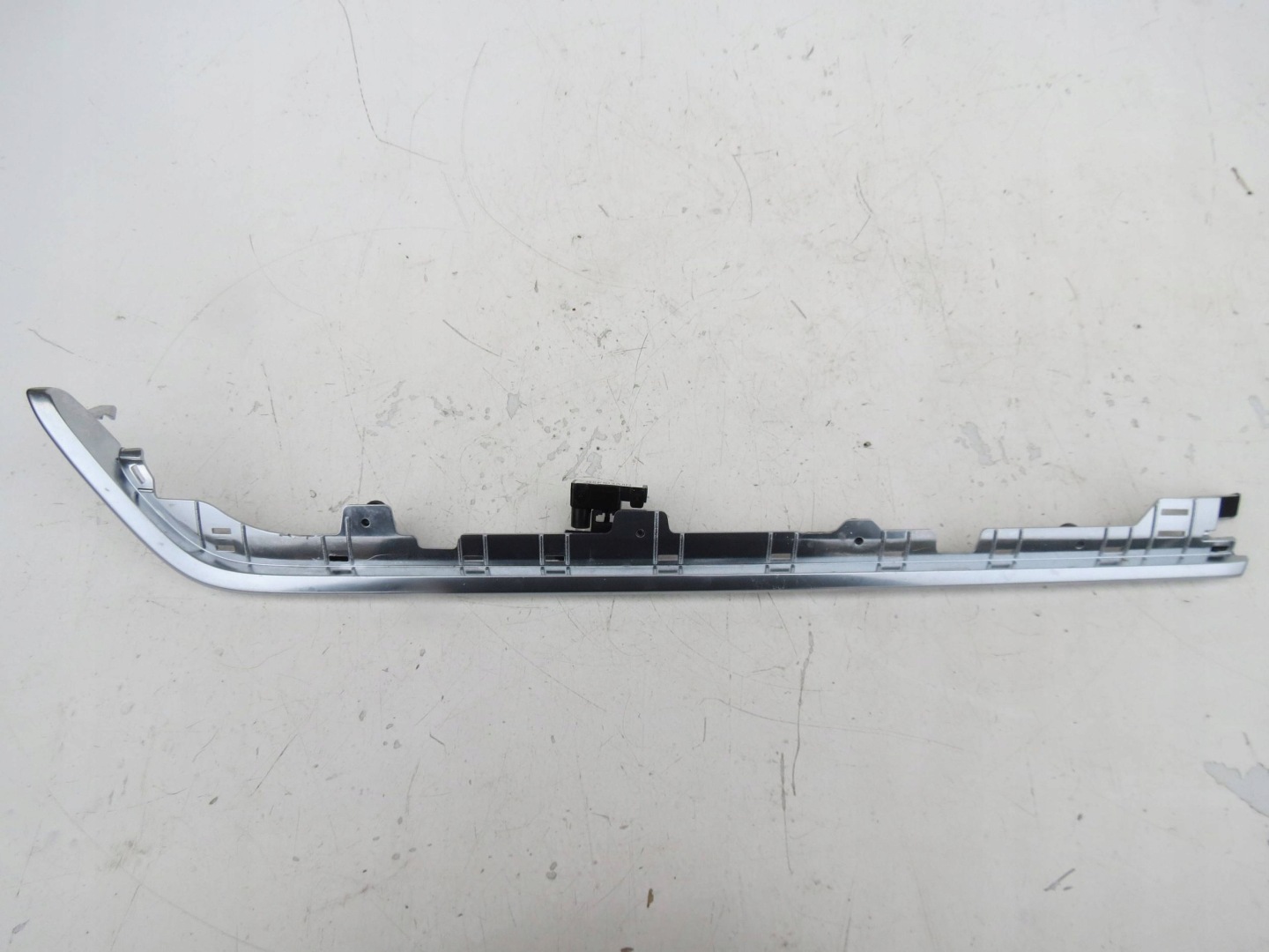 decorative trim right front VOLVO S90 II 2.0 D 190KM 2016-2021R 31393181