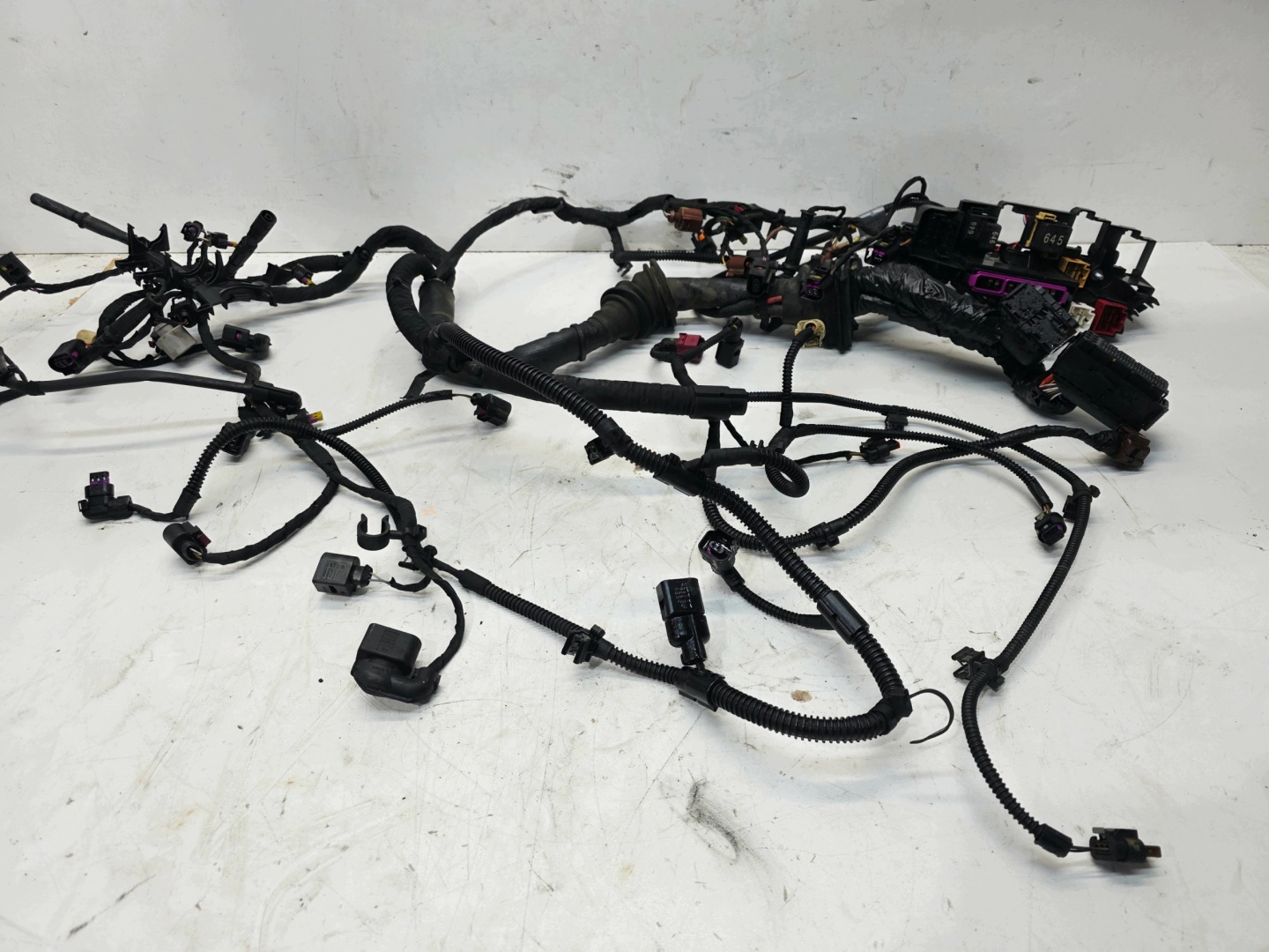 bundle motor wiring AUDI A4 B8 A5 8T LIFT 2.0 TDI 190 KM 8K1971074EE