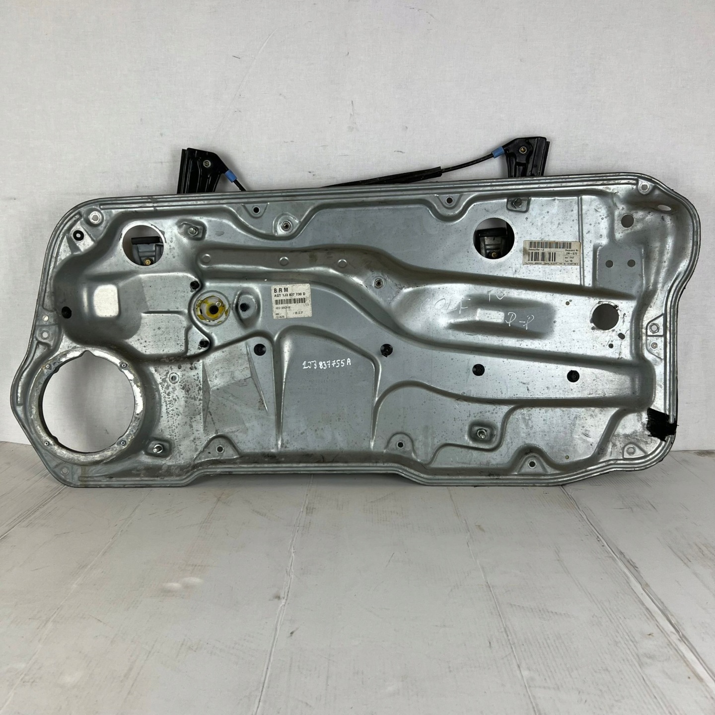 VW GOLF IV 3D Mécanisme Vitres Droite 1J3837755A