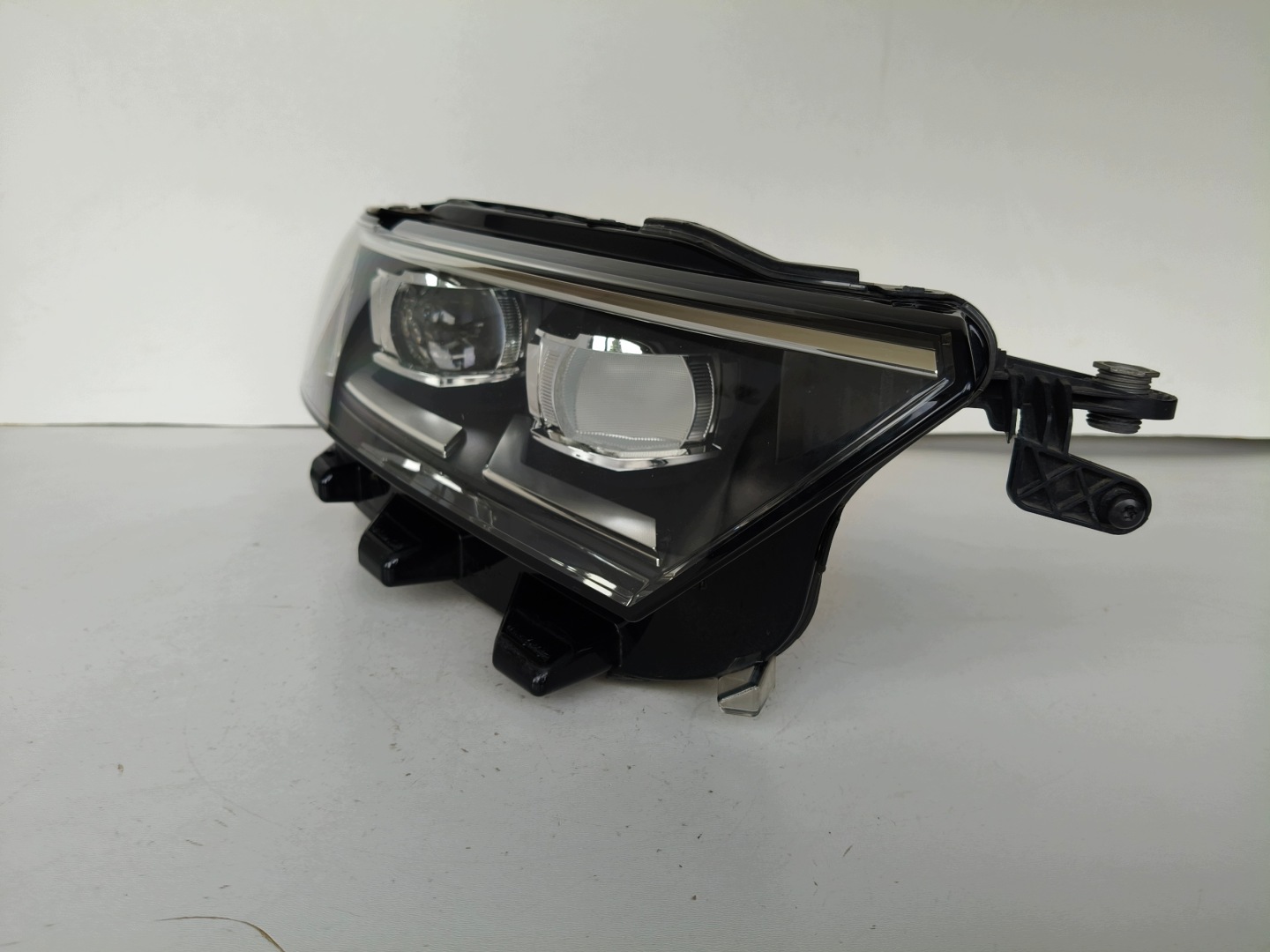 light right REFLEKTOR VW T-ROC 2GA 17- FULL LED