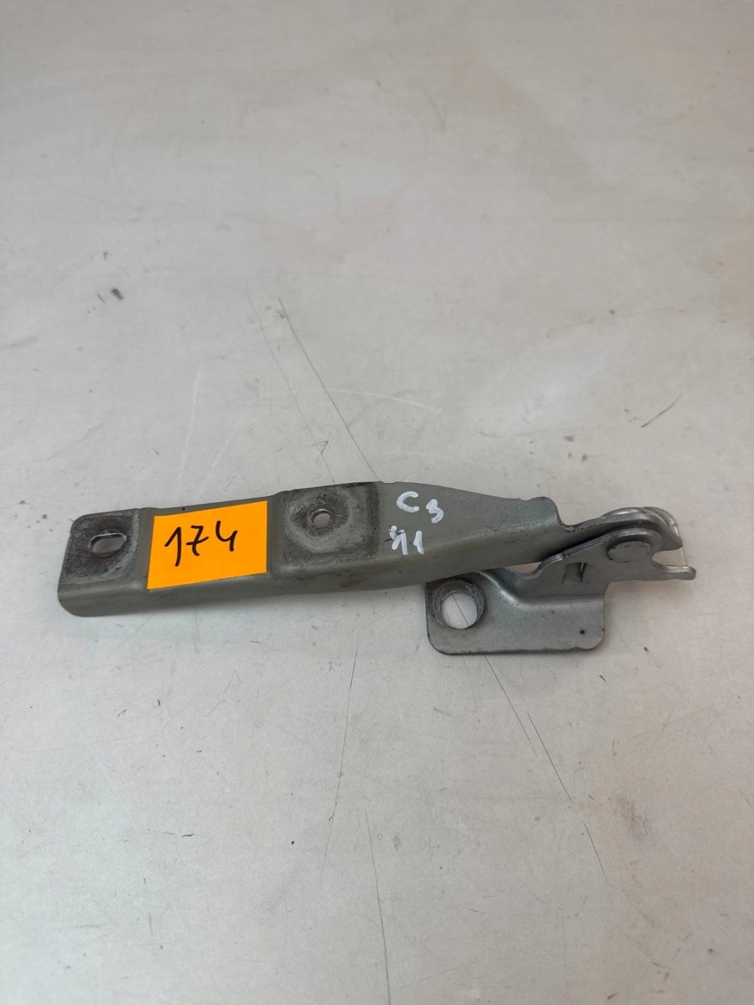 hinge bonnets front front left Citroen C3 II DS3