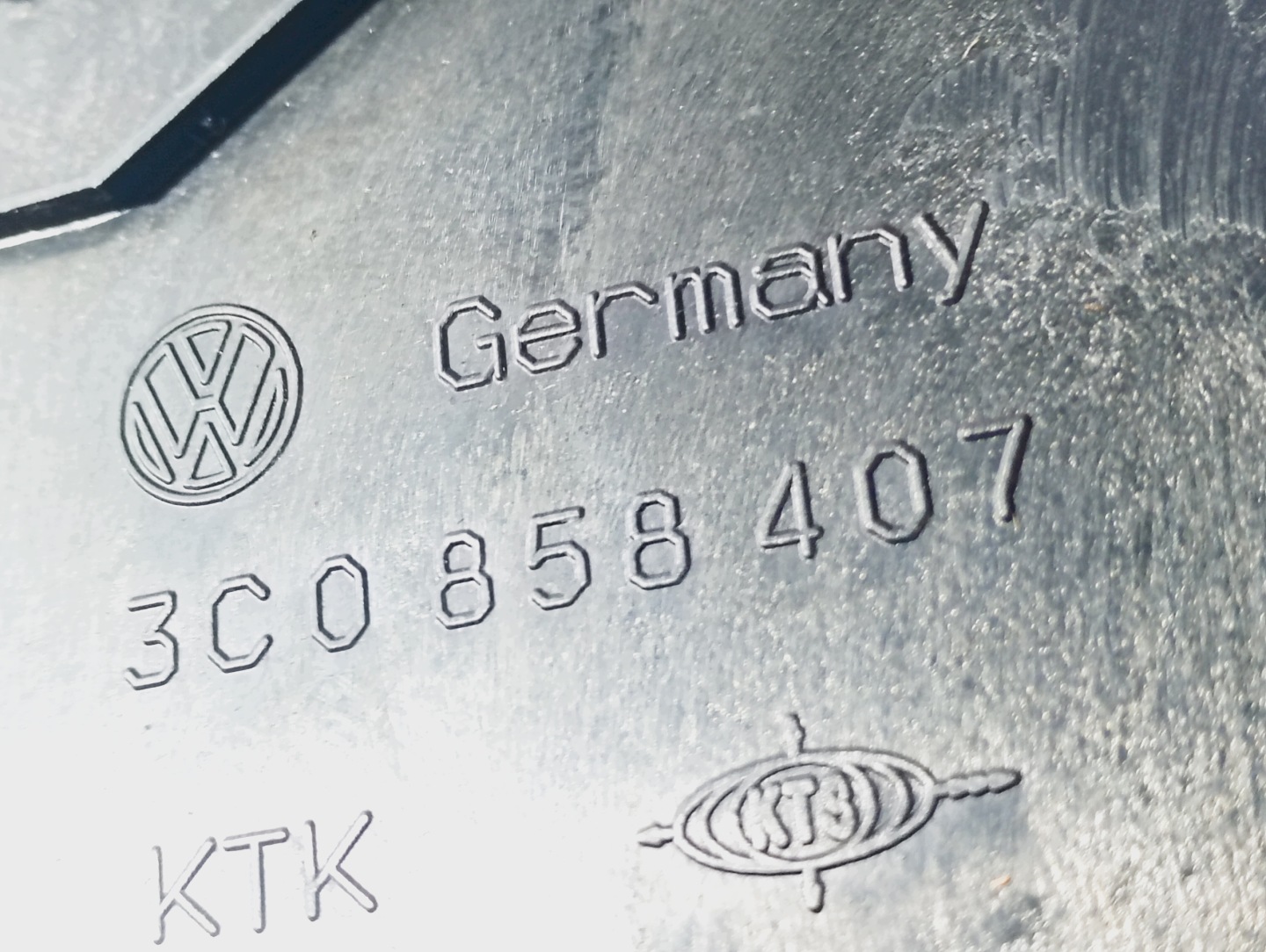 passenger compartment SZUFLADA switch of warning lights OE 3C0858407 VW Passat B6 05-10