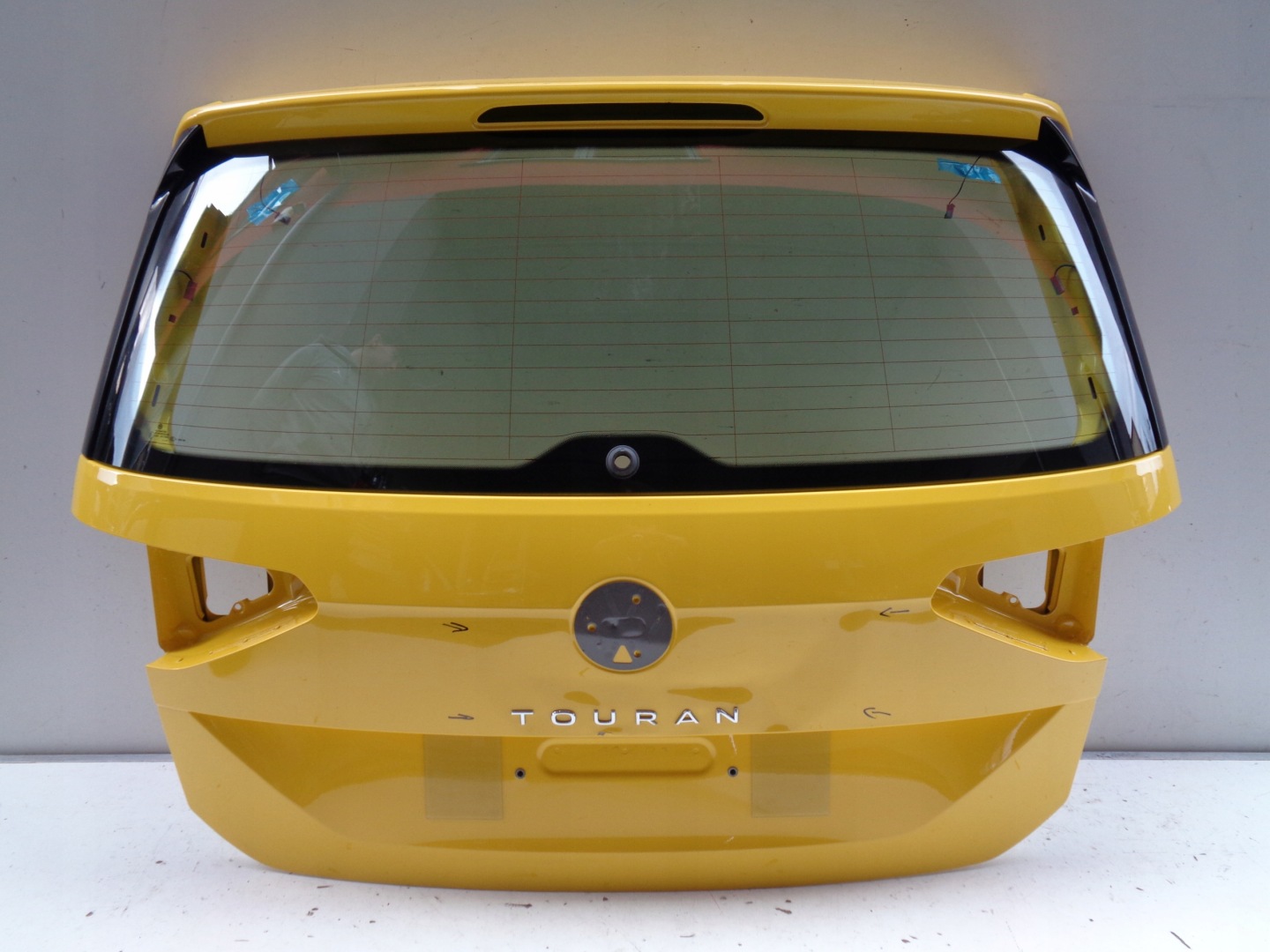 boot doors VW TOURAN 5TA 16- window NR 39481