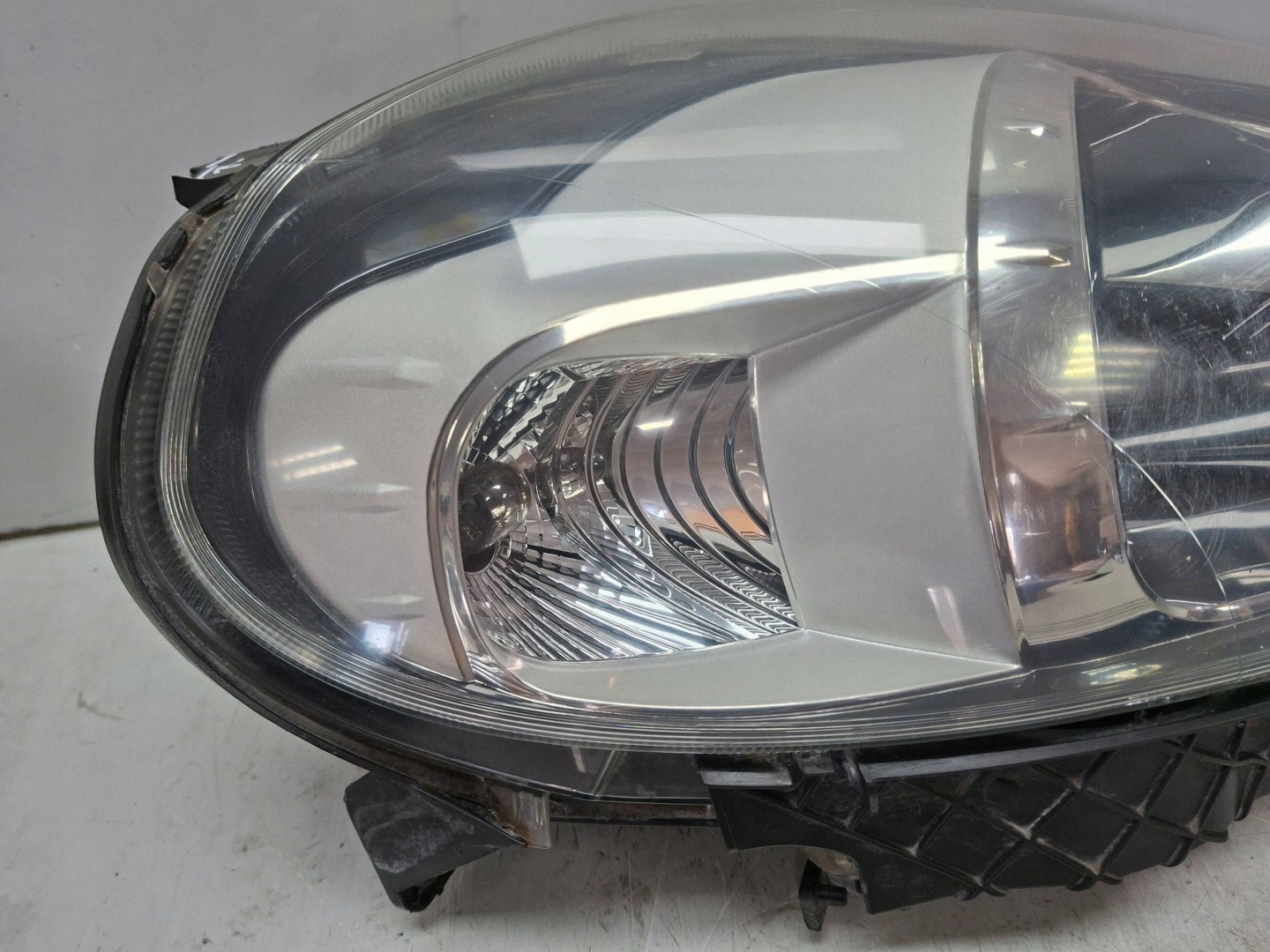 light front right 89102045 FIAT PUNTO EVO 2009