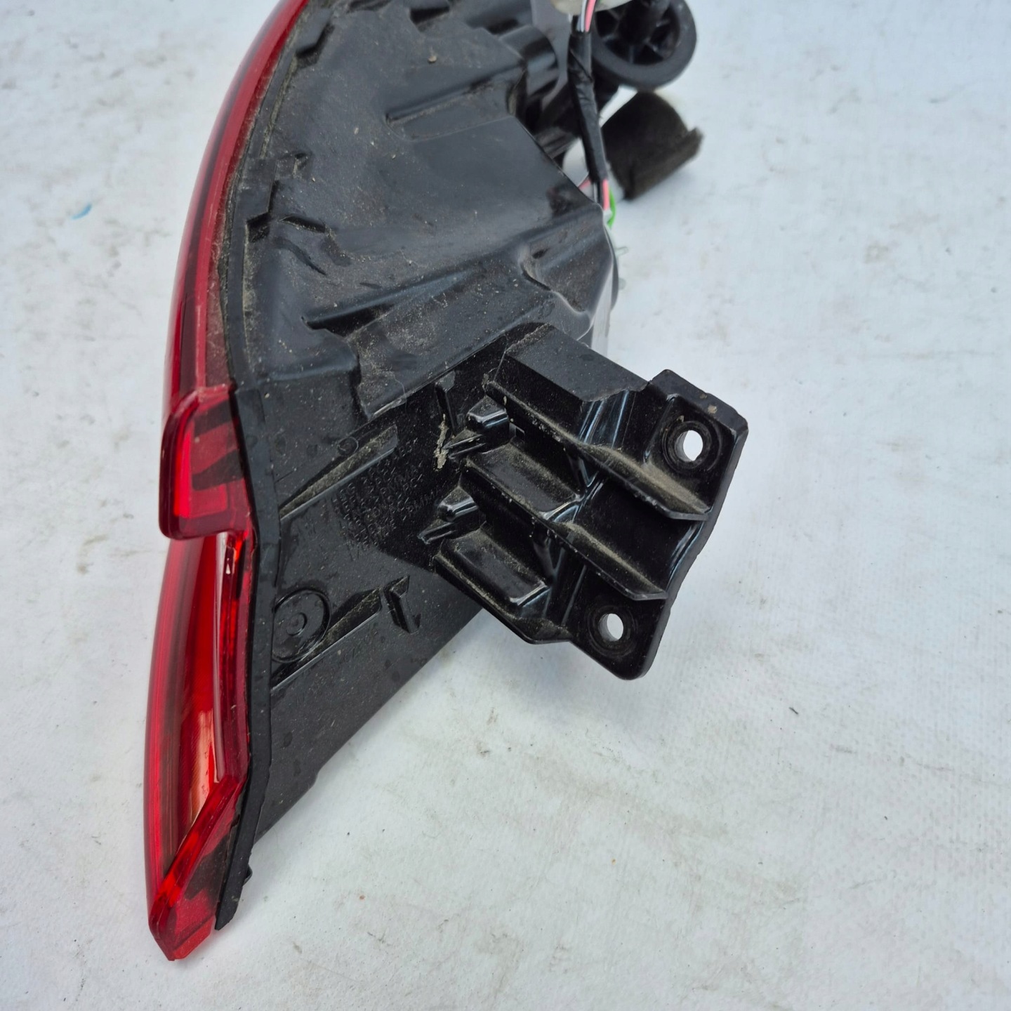 KIA PROCEED III 18- light left rear part rear 92401-J7200