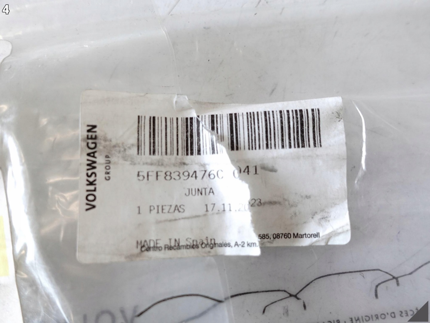 CUPRA FORMENTOR 5FF 21- moulding dust windows door right rear part 5FF839476C