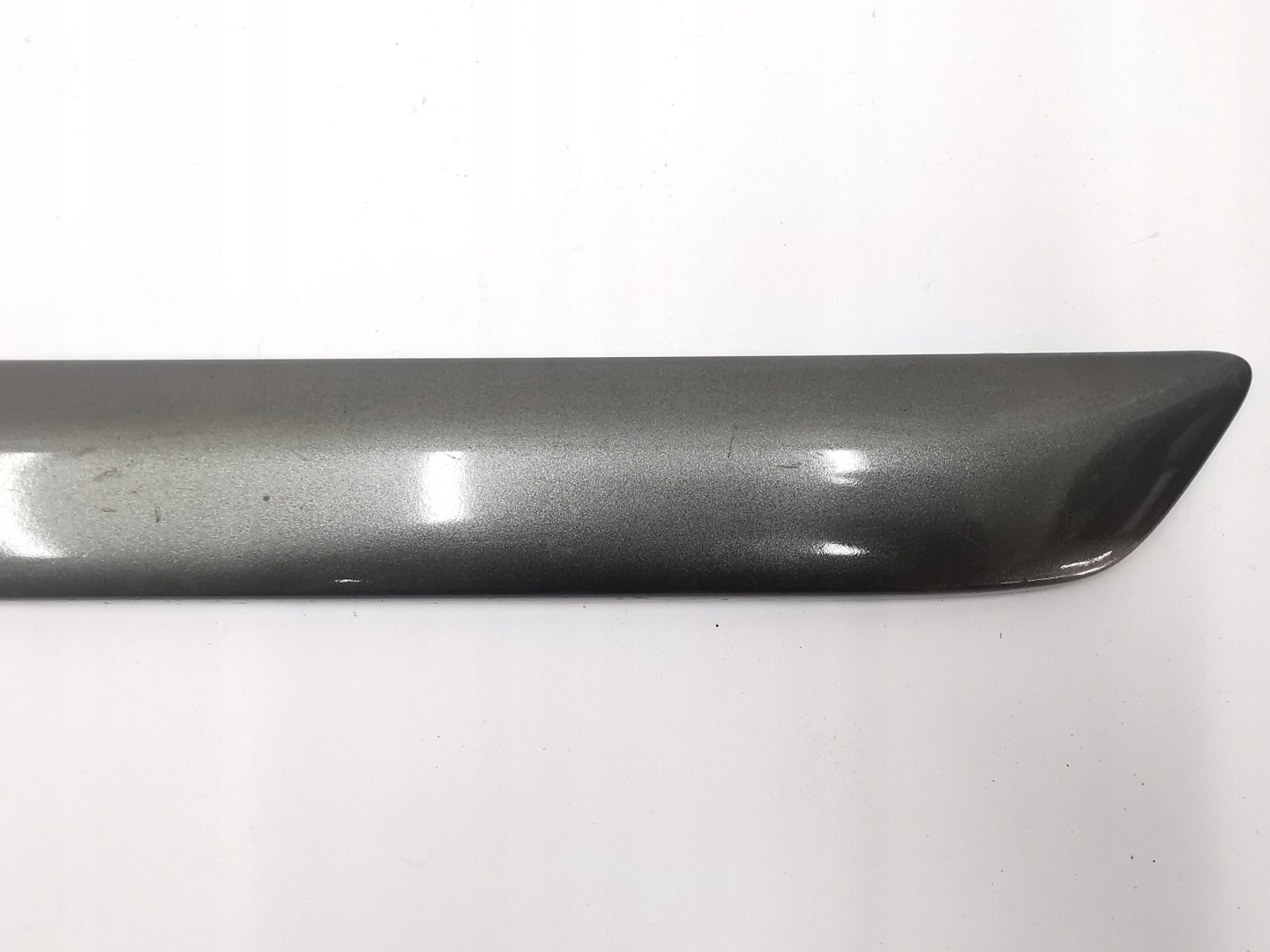 moulding door left rear part TOYOTA COROLLA E12 / 75652-02040