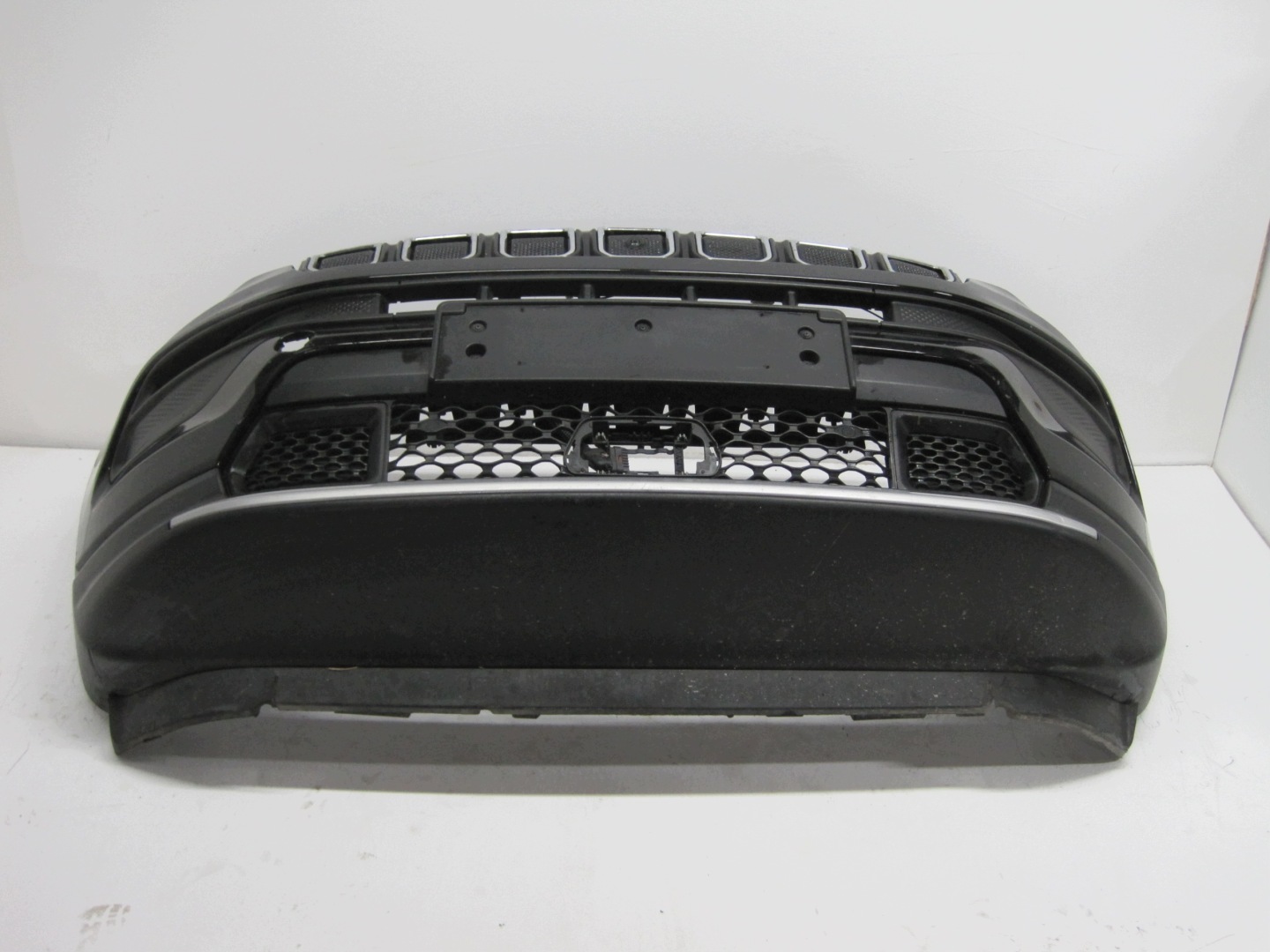 front bumper JEEP COMPASS II KAMERA 25R front