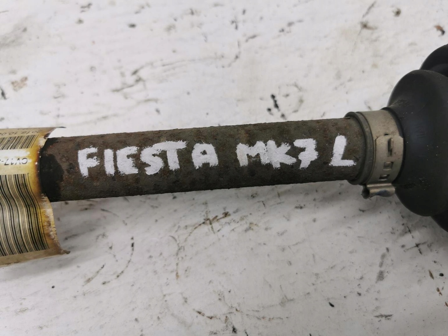 semi-axis short. left FORD FIESTA MK7 LIFT 1.0 ECO