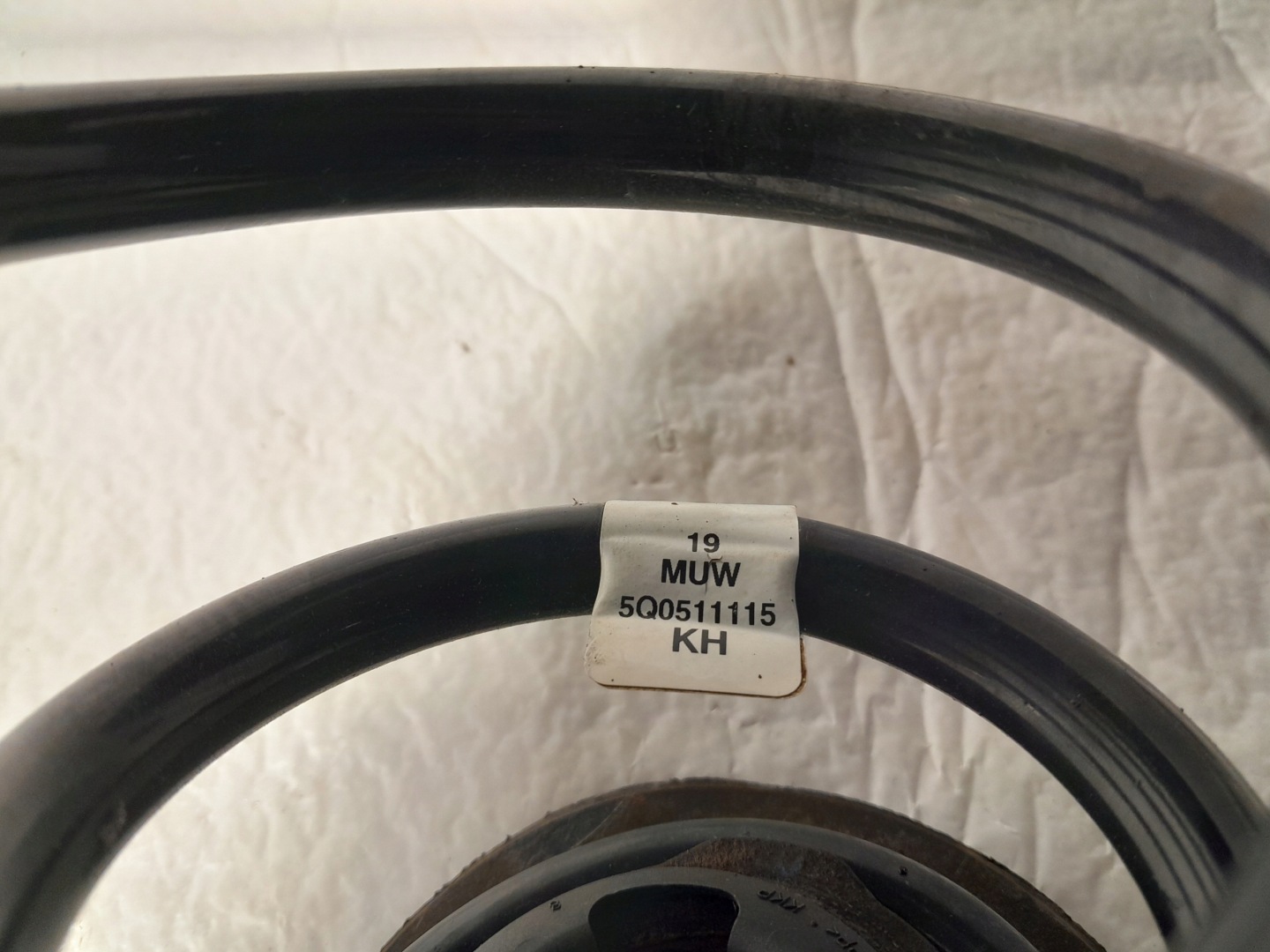 AUDI A3 S3 8V spring springing rear part 5Q0511115KH